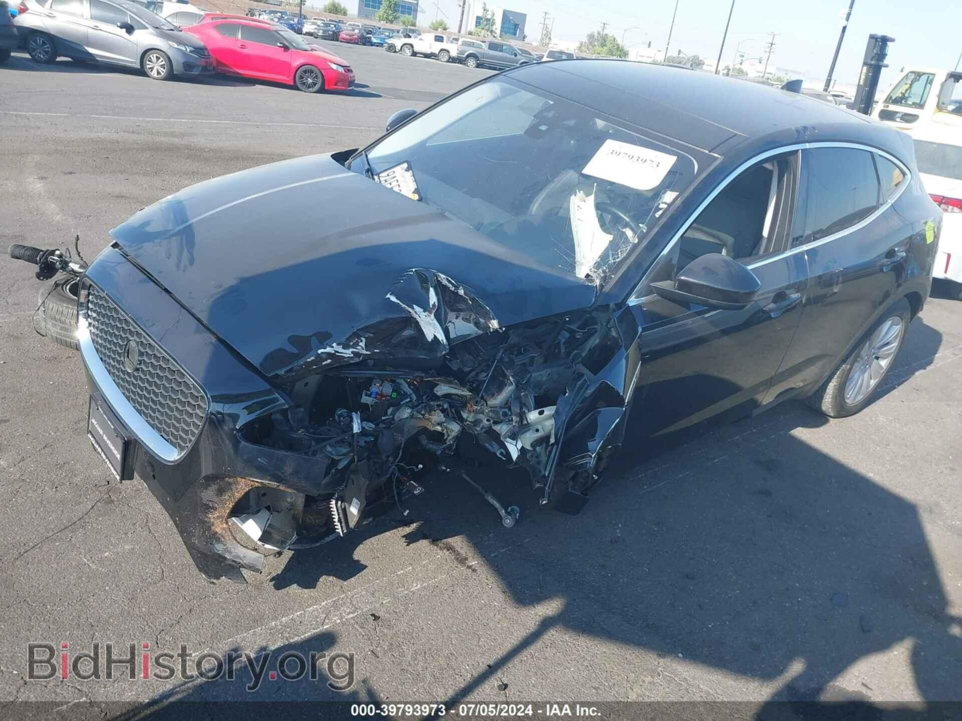 2018 JAGUAR E-PACE - VIN: SADFP2FX6J1Z05610 - Фото 2
