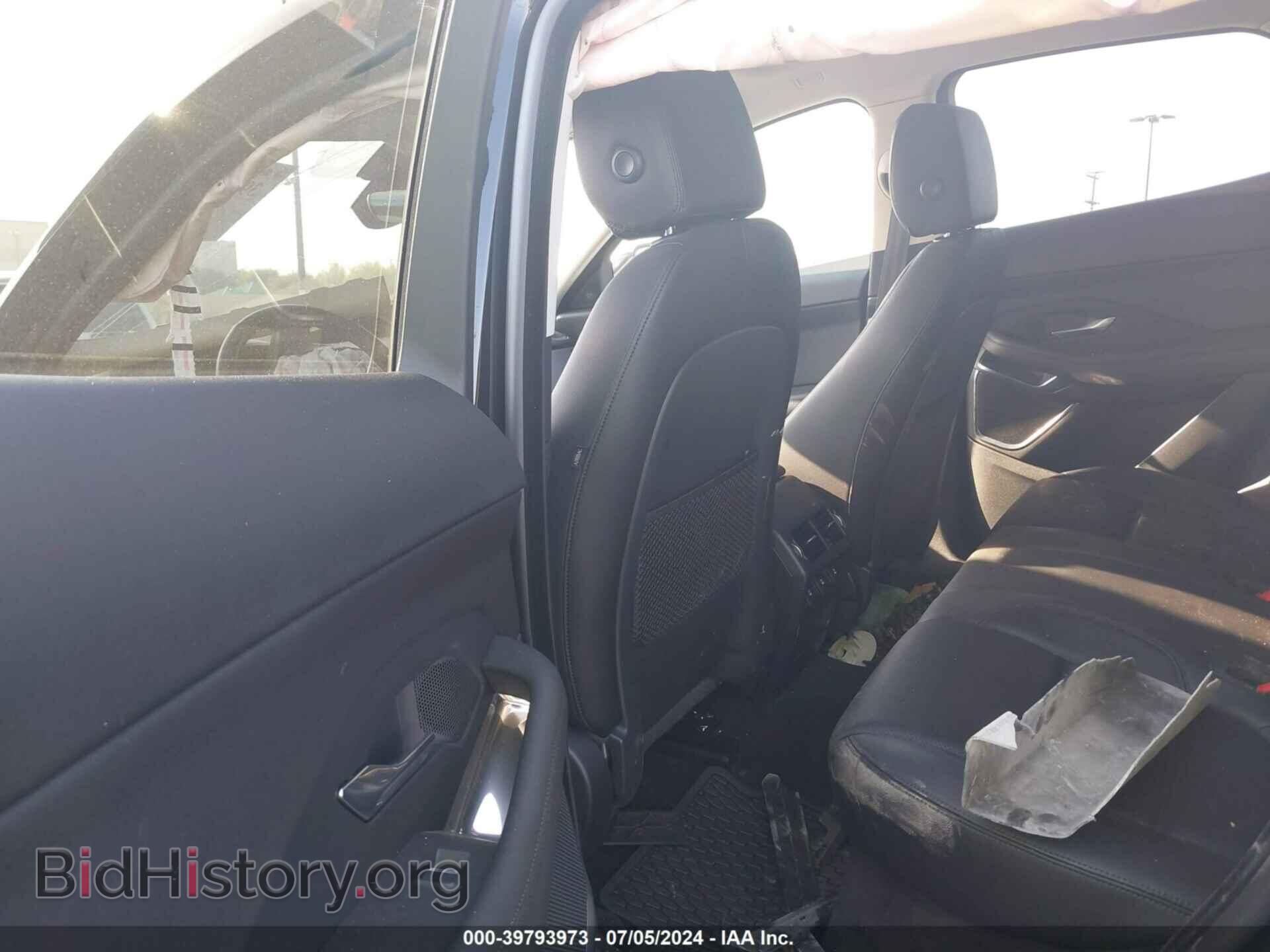 2018 JAGUAR E-PACE - VIN: SADFP2FX6J1Z05610 - Фото 8