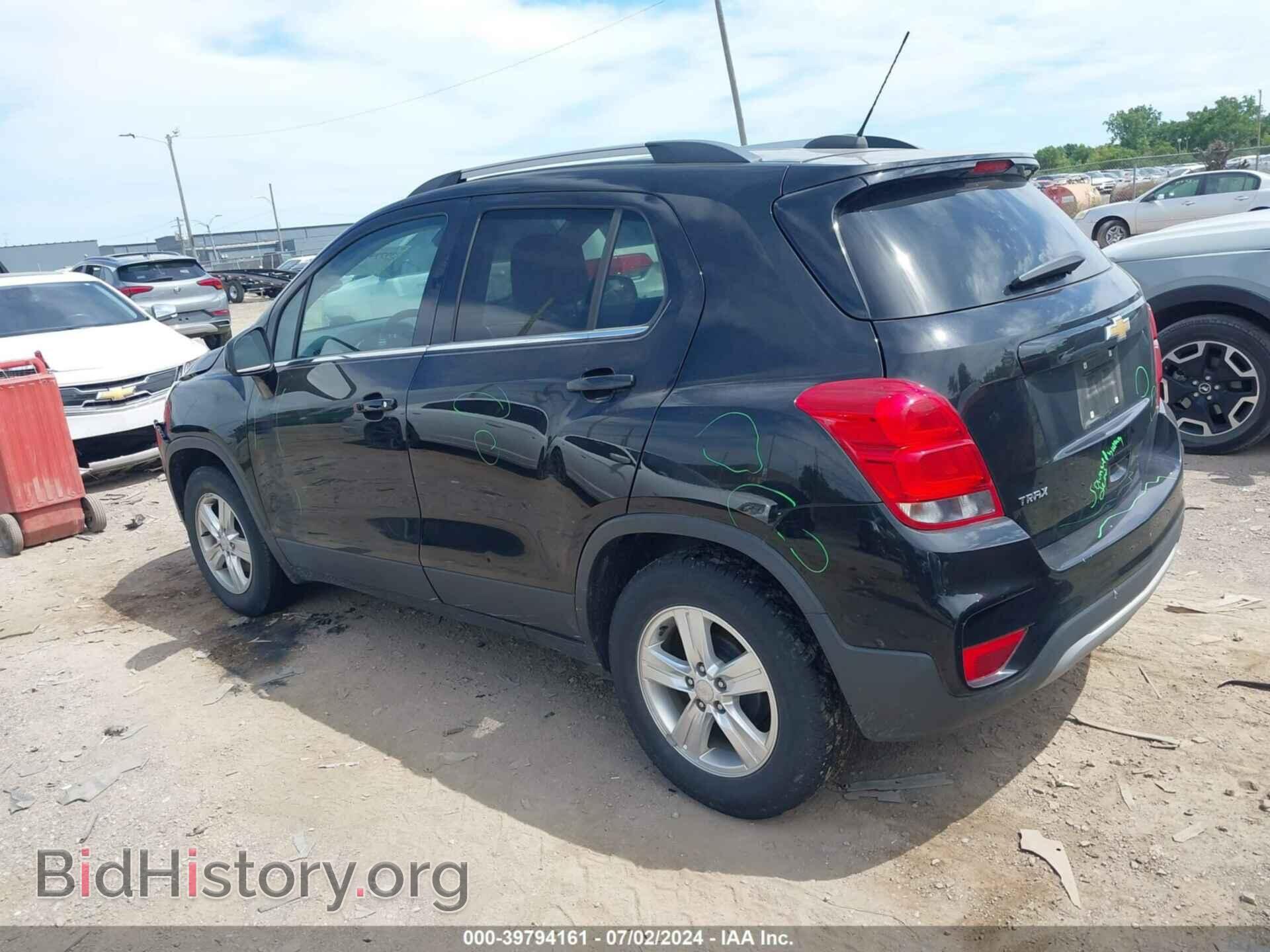 2017 CHEVROLET TRAX - VIN: 3GNCJLSB3HL285681 - Фото 3