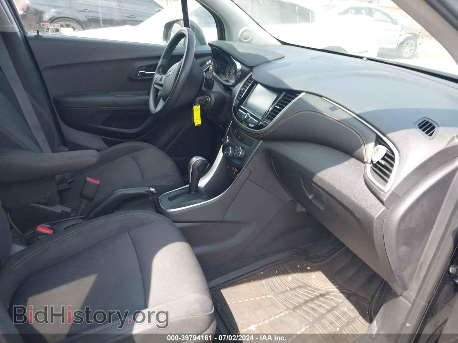 2017 CHEVROLET TRAX - VIN: 3GNCJLSB3HL285681 - Фото 5