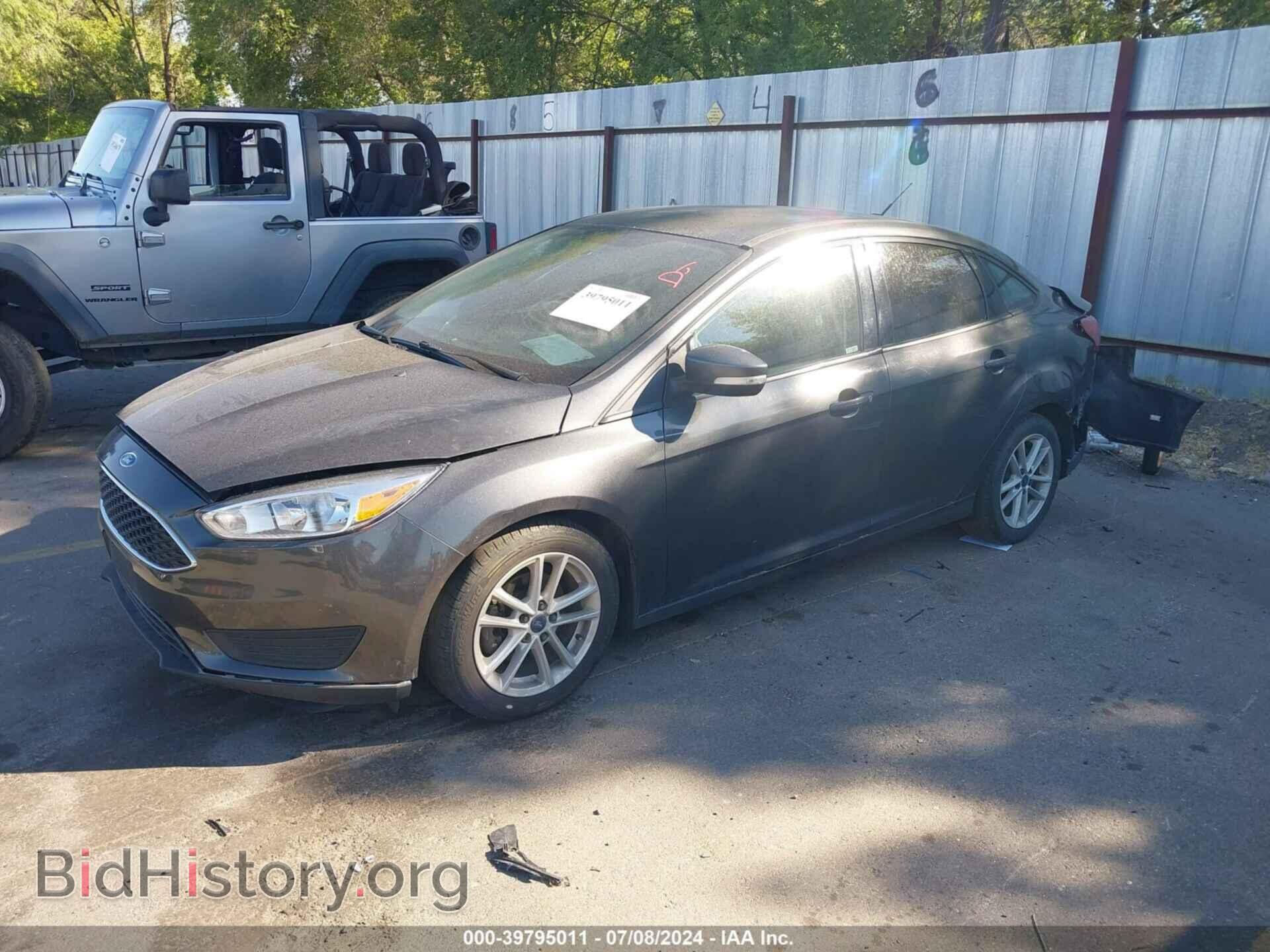 2018 FORD FOCUS - VIN: 1FADP3FE5JL217065 - Photo 2