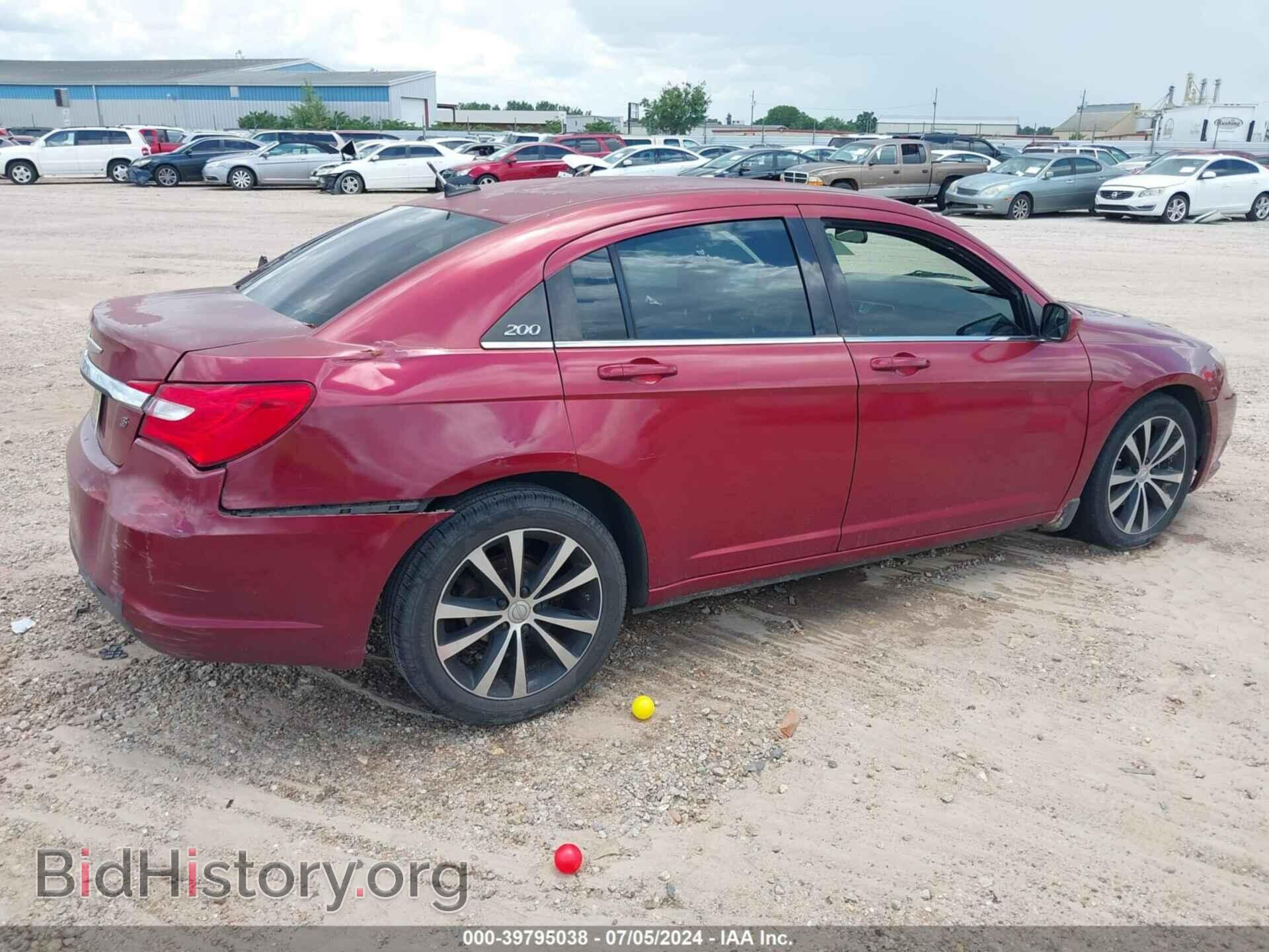 2014 CHRYSLER 200 - VIN: 1C3CCBBG4EN117511 - Фото 4