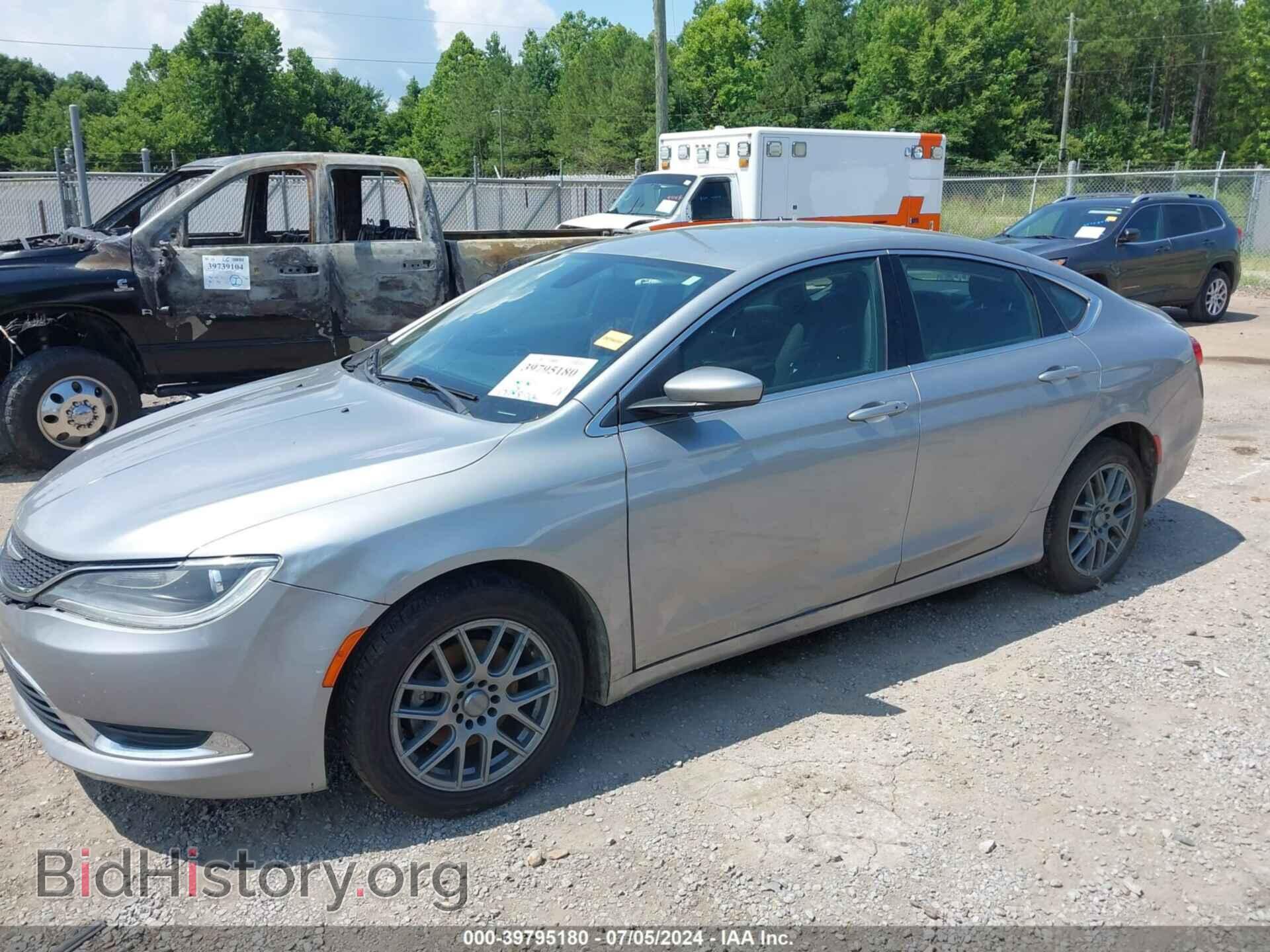 2015 CHRYSLER 200 - VIN: 1C3CCCAB9FN660768 - Фото 2