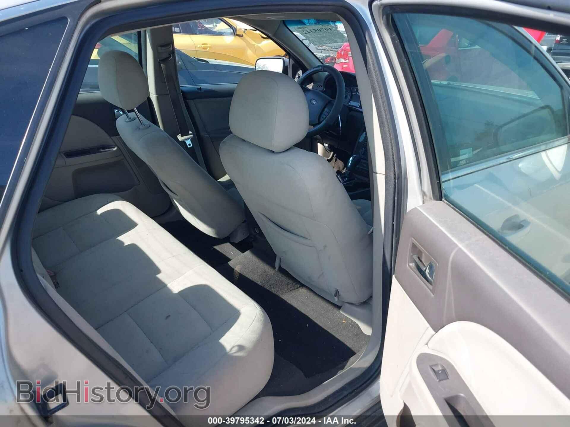 2008 FORD TAURUS - VIN: 1FAHP24W48G112351 - Фото 8