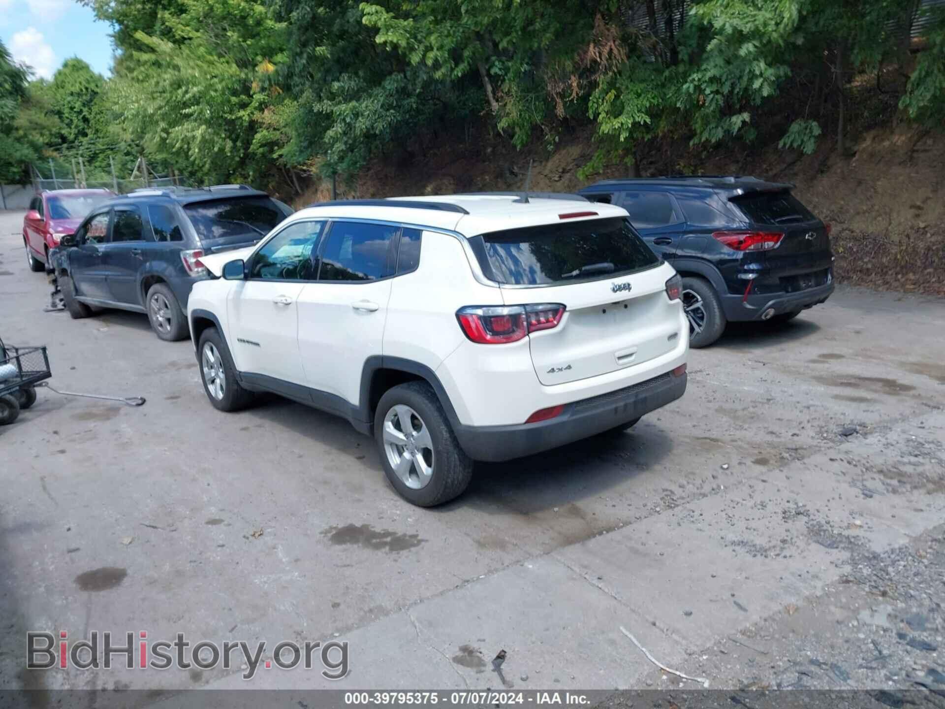 2020 JEEP COMPASS - VIN: 3C4NJDBB0LT150383 - Фото 3