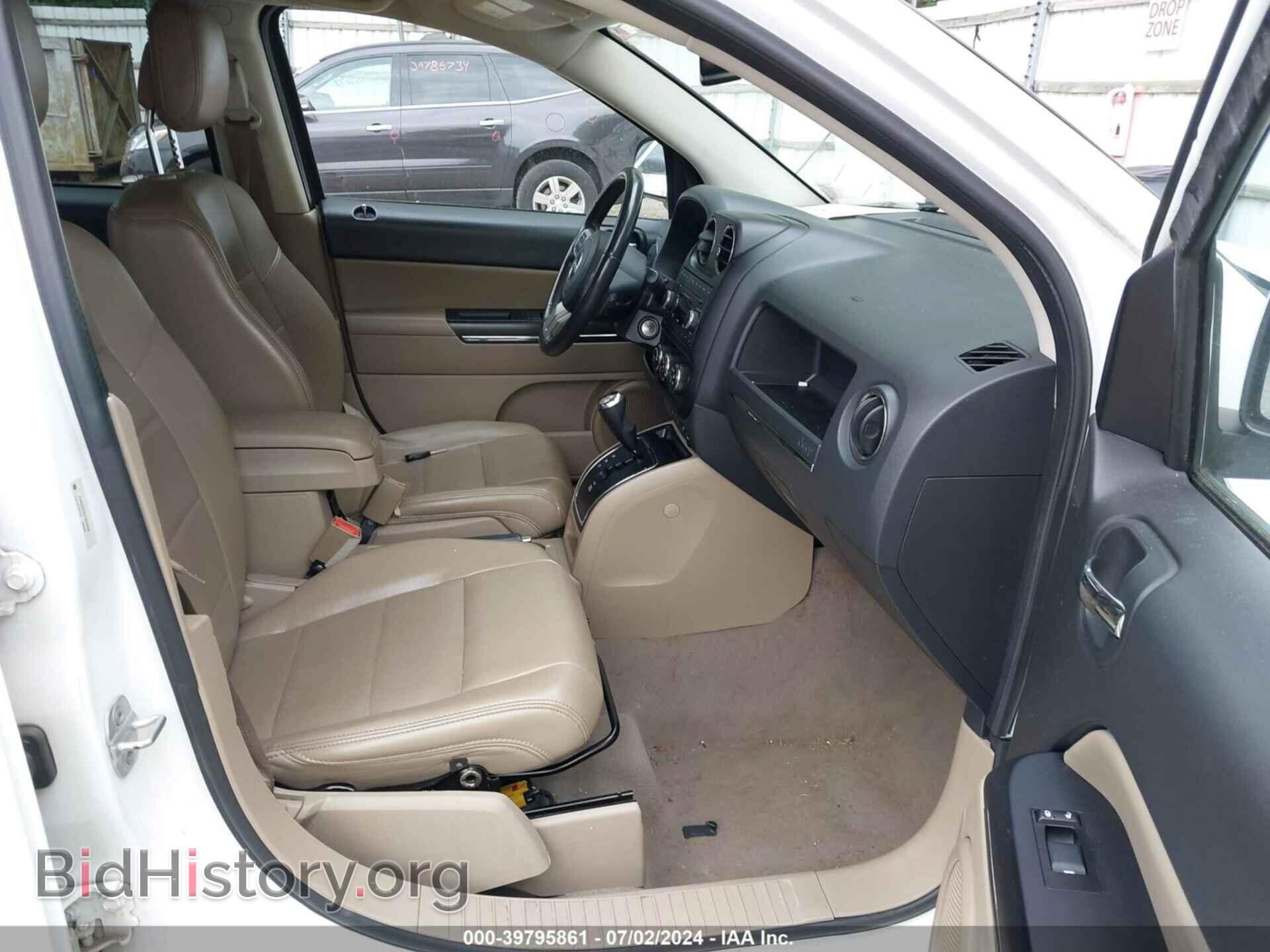 2012 JEEP COMPASS - VIN: 1C4NJDCB6CD635549 - Photo 5