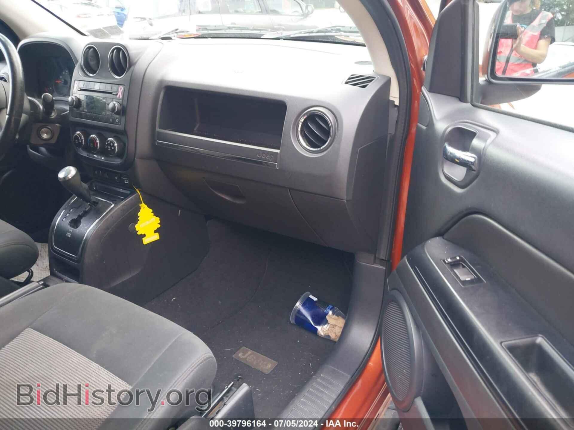 2012 JEEP COMPASS - VIN: 1C4NJDEB0CD578620 - Photo 5