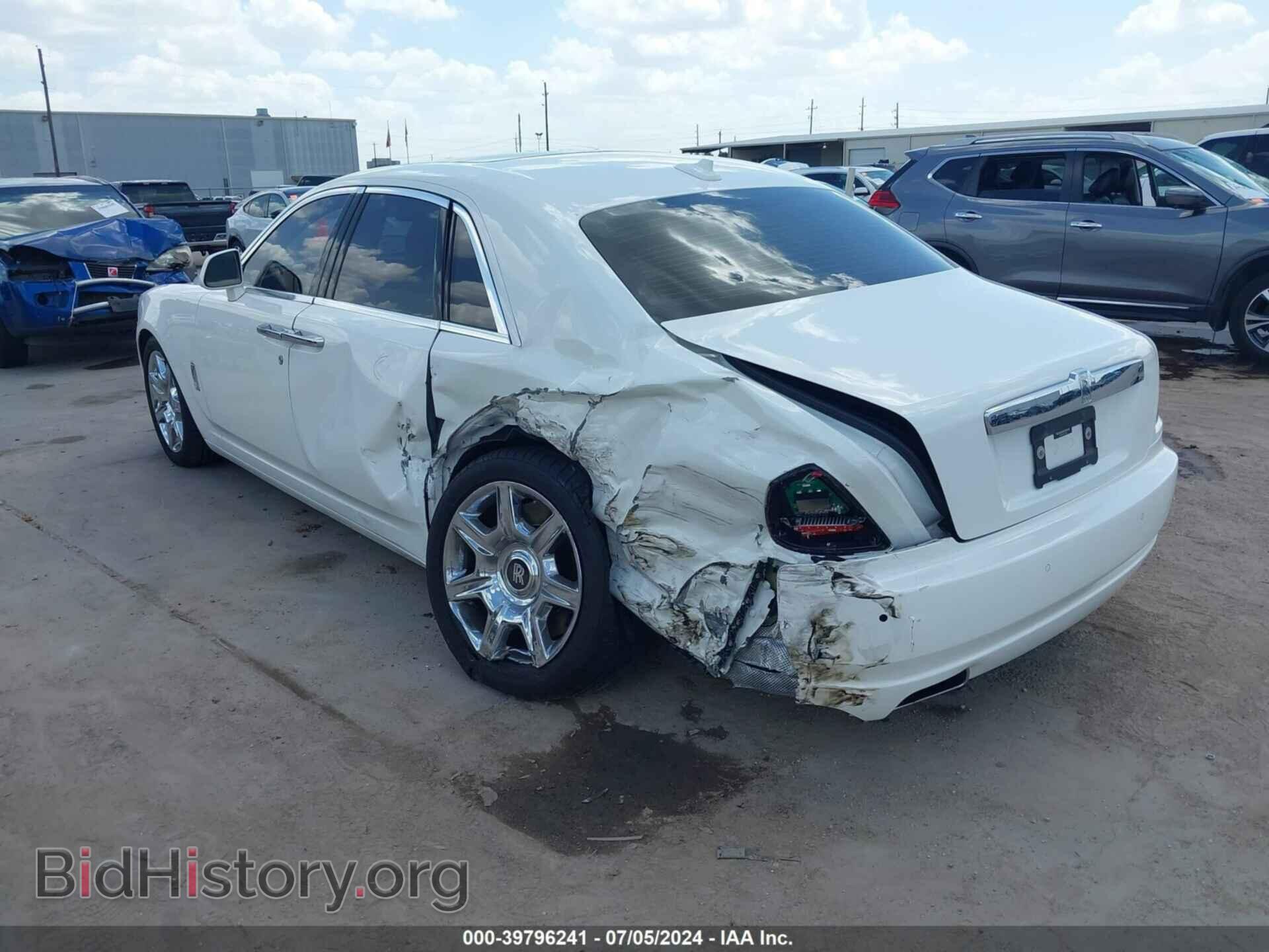 2014 ROLLS-ROYCE GHOST - VIN: SCA664S58EUX52528 - Photo 3