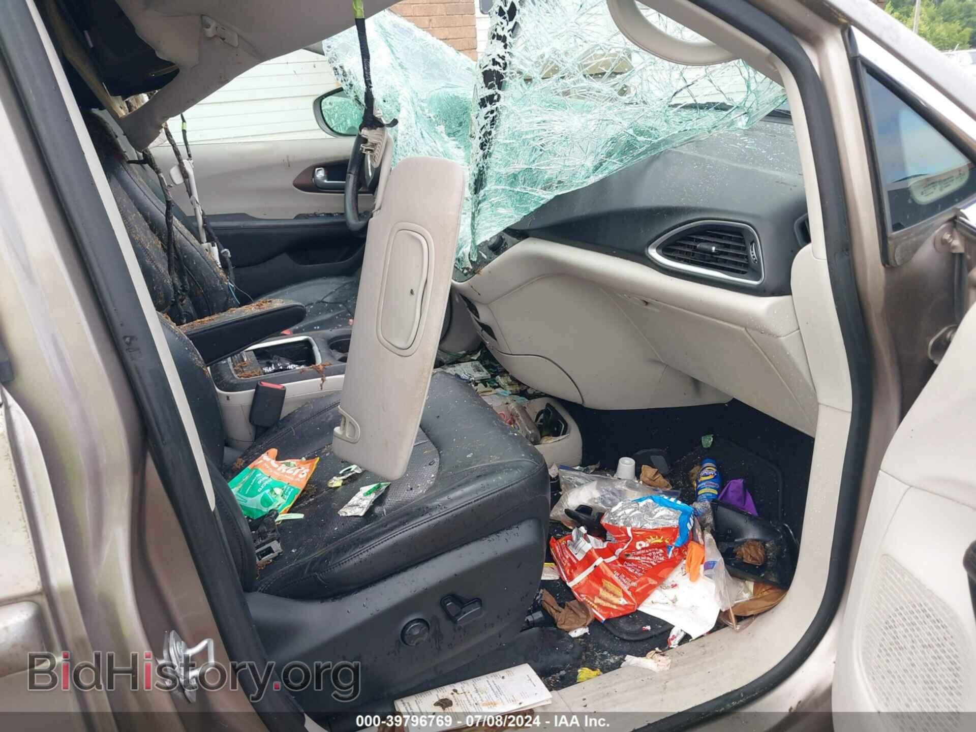 2017 CHRYSLER PACIFICA - VIN: 2C4RC1EG5HR721572 - Фото 5