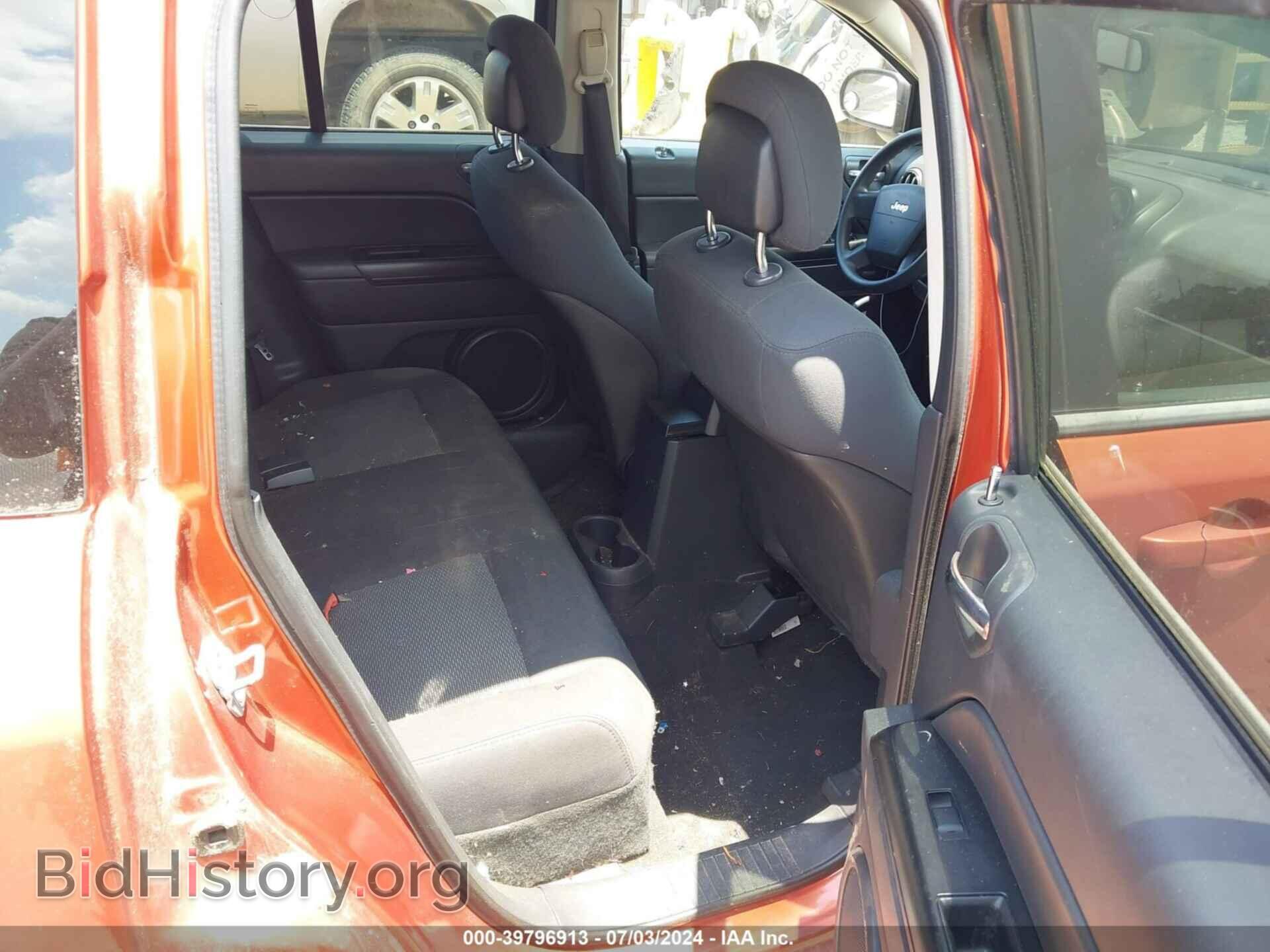 2010 JEEP COMPASS - VIN: 1J4NT4FB6AD578346 - Фото 8
