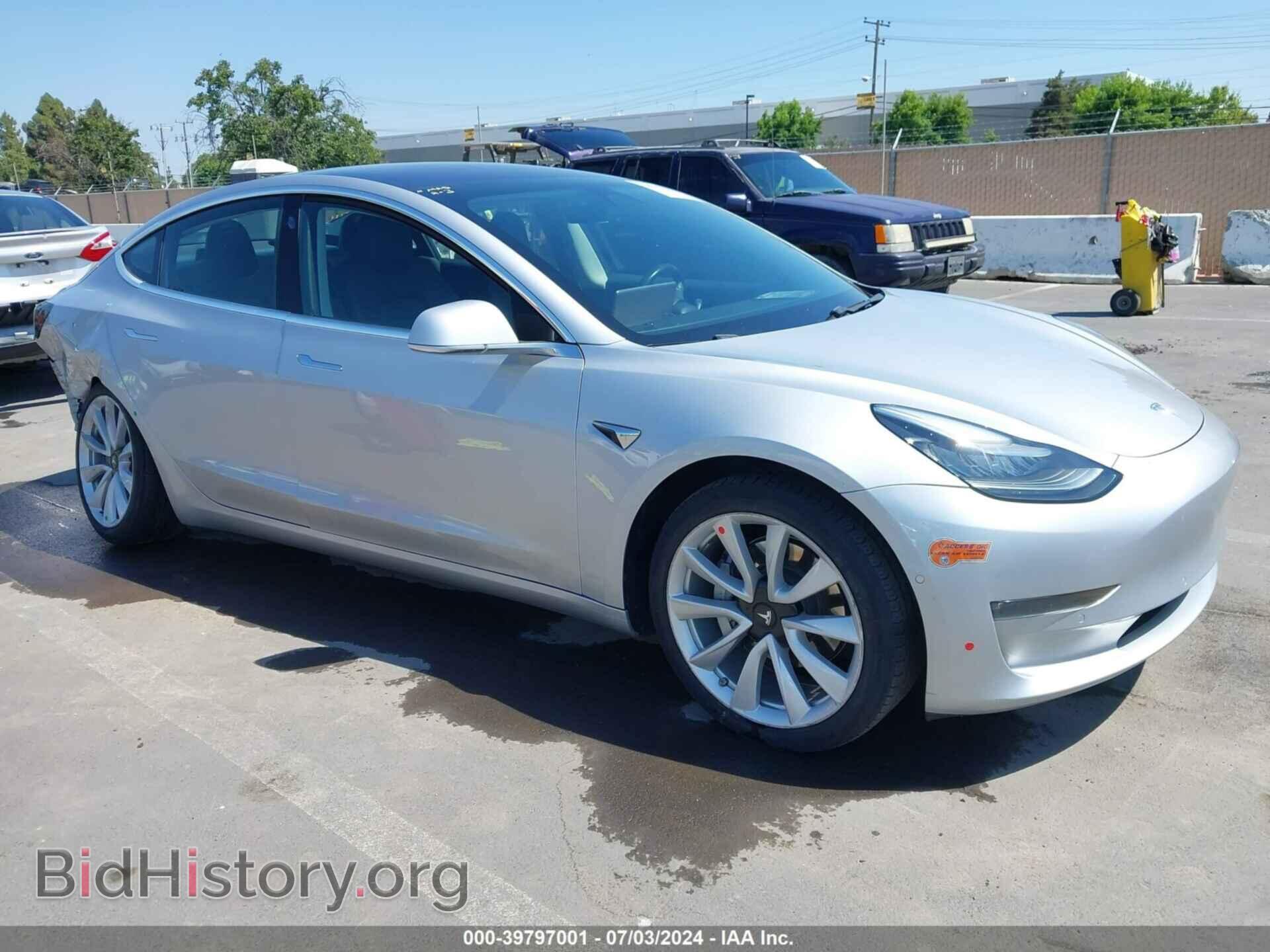 Фотография 5YJ3E1EA0JF003473 - TESLA MODEL 3 2018