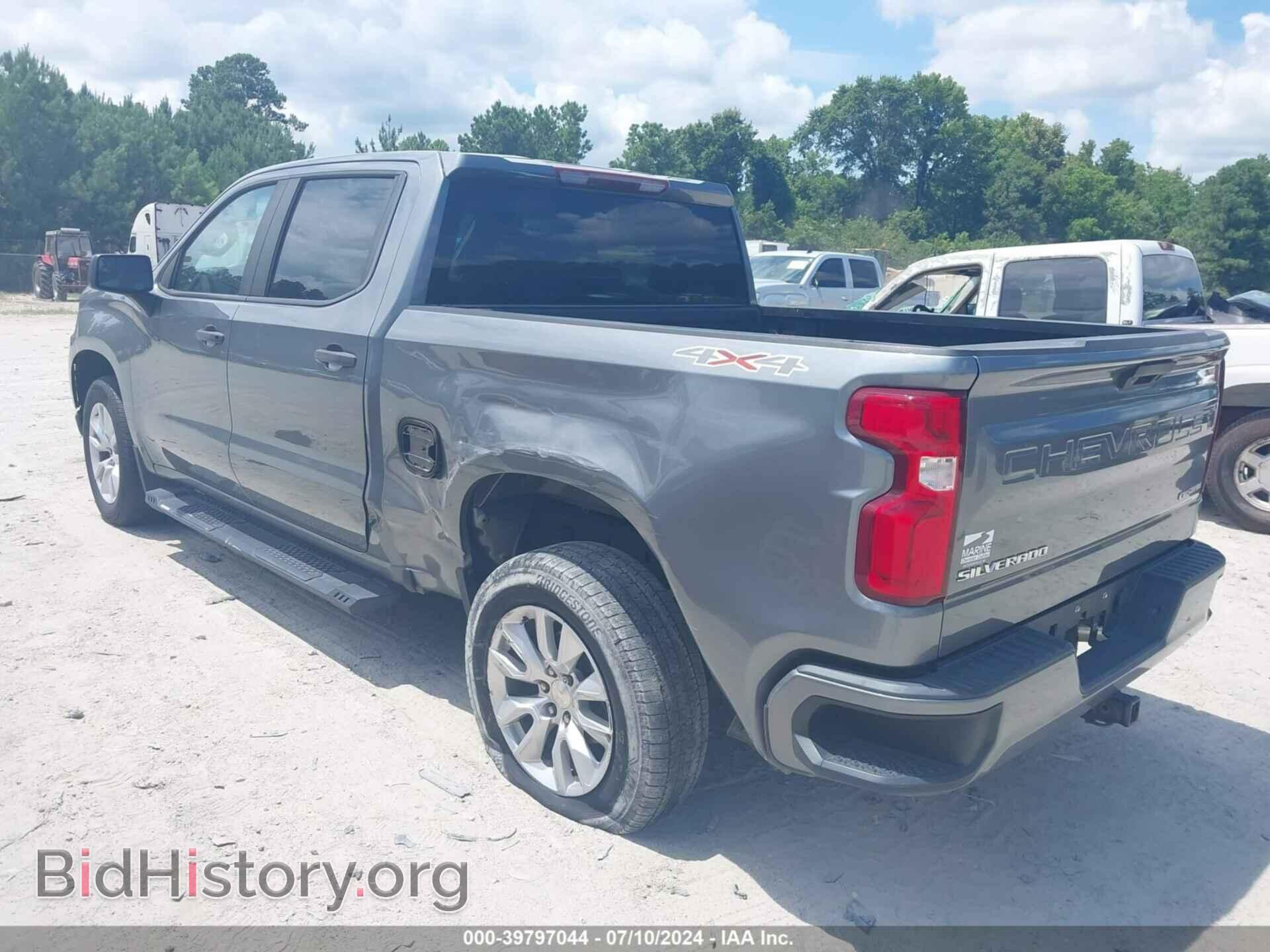 2019 CHEVROLET SILVERADO 1500 - VIN: 3GCPYBEH0KG270202 - Фото 3