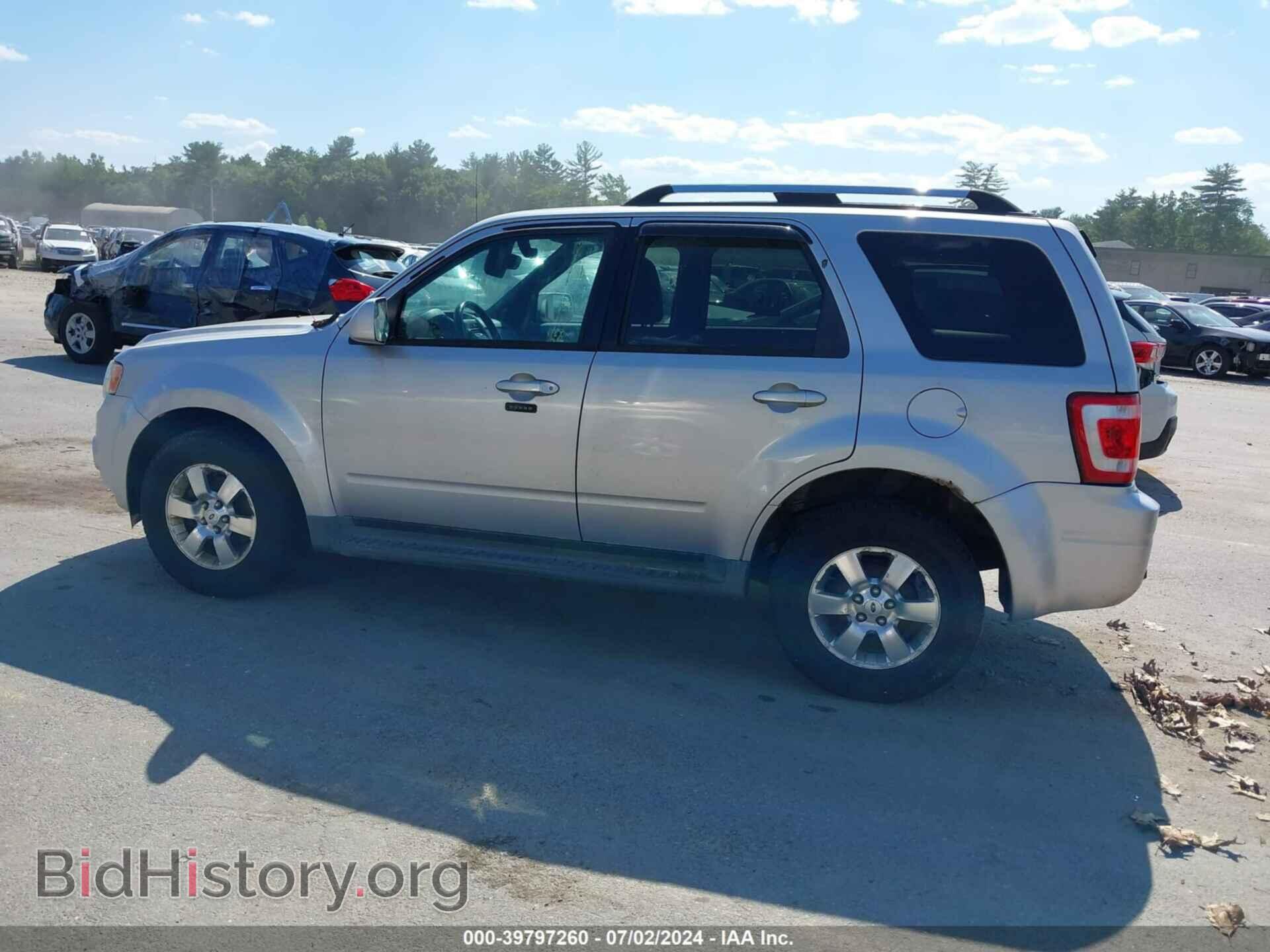 2011 FORD ESCAPE - VIN: 1FMCU9EG8BKB08798 - Фото 3