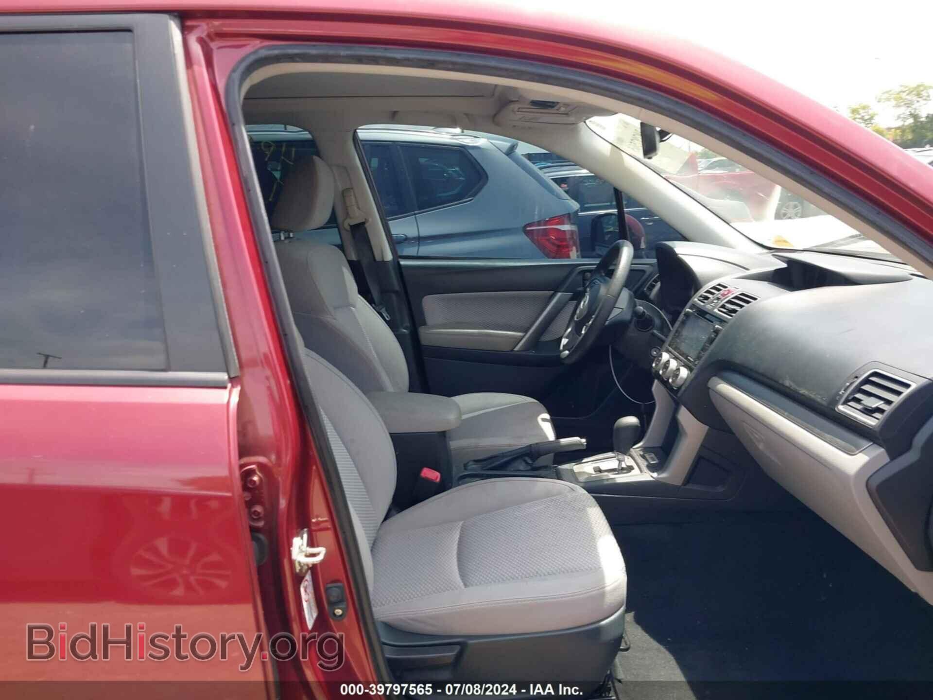 2018 SUBARU FORESTER - VIN: JF2SJADC3JH463609 - Фото 5