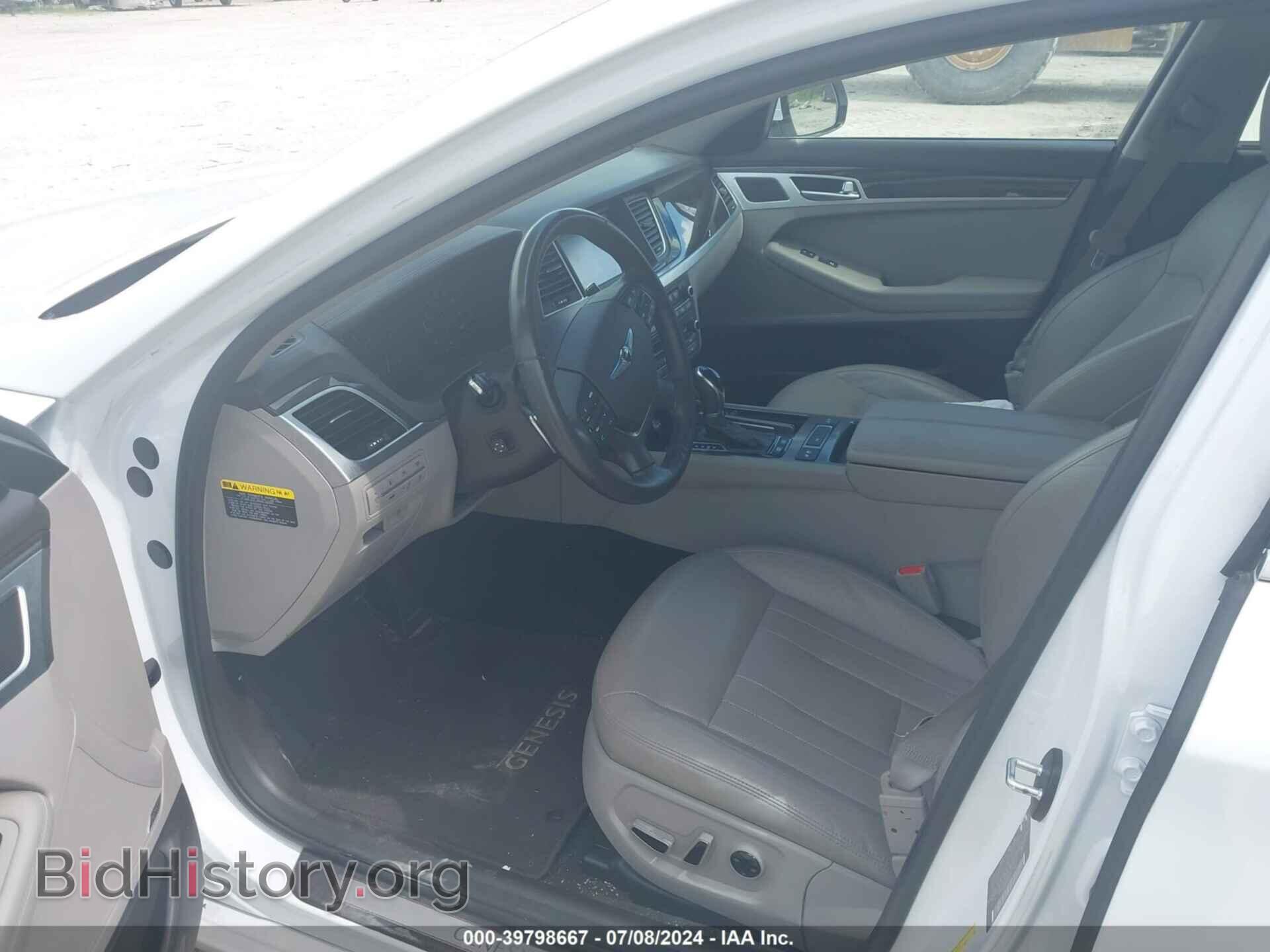 2017 GENESIS G80 - VIN: KMHGN4JE2HU195357 - Фото 5