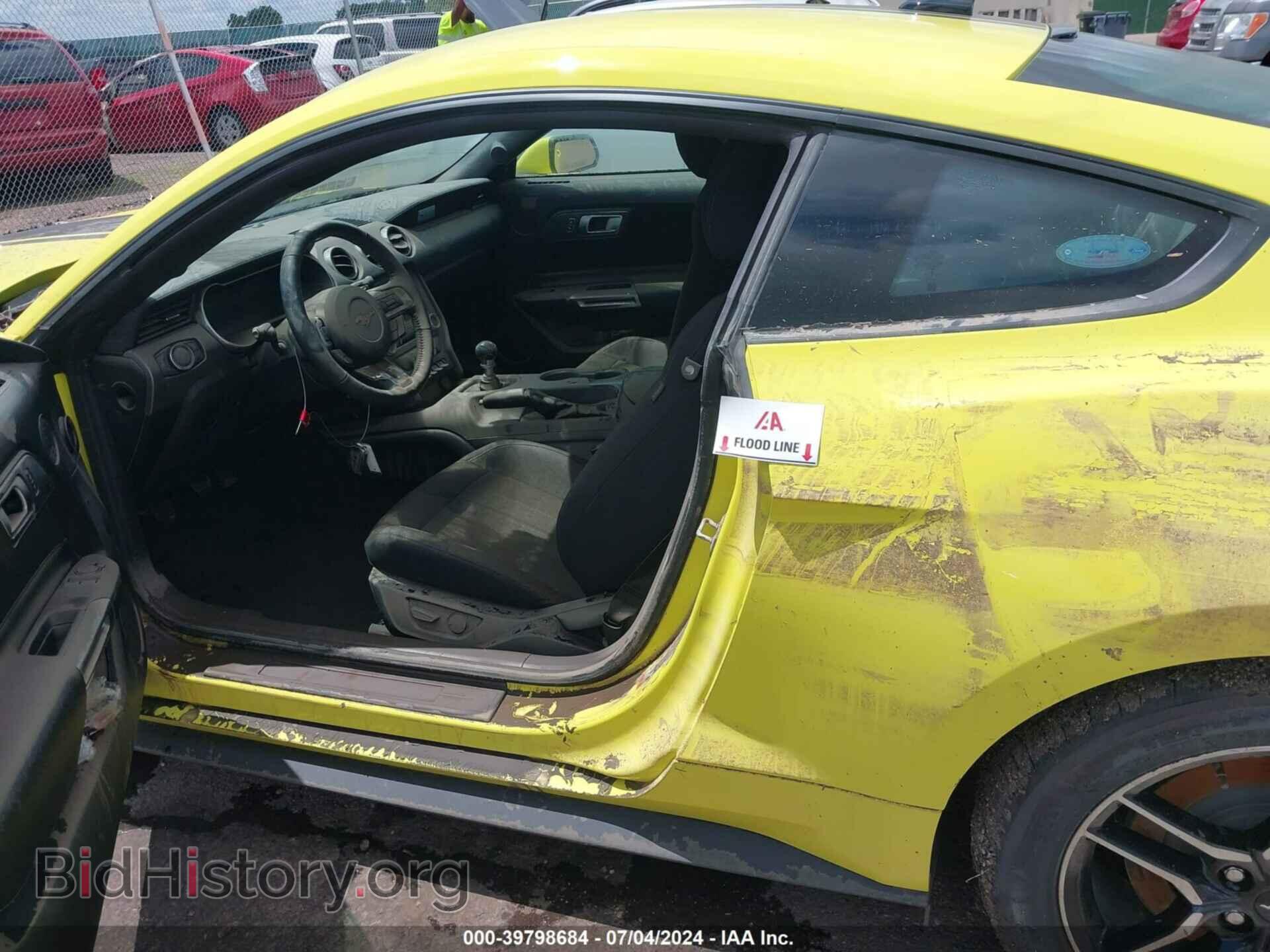 2021 FORD MUSTANG - VIN: 1FA6P8CF2M5153577 - Фото 6