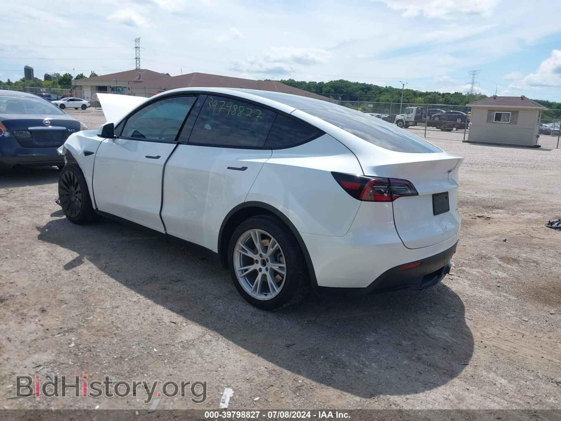 2023 TESLA MODEL Y - VIN: 7SAYGDEE1PF622437 - Фото 3
