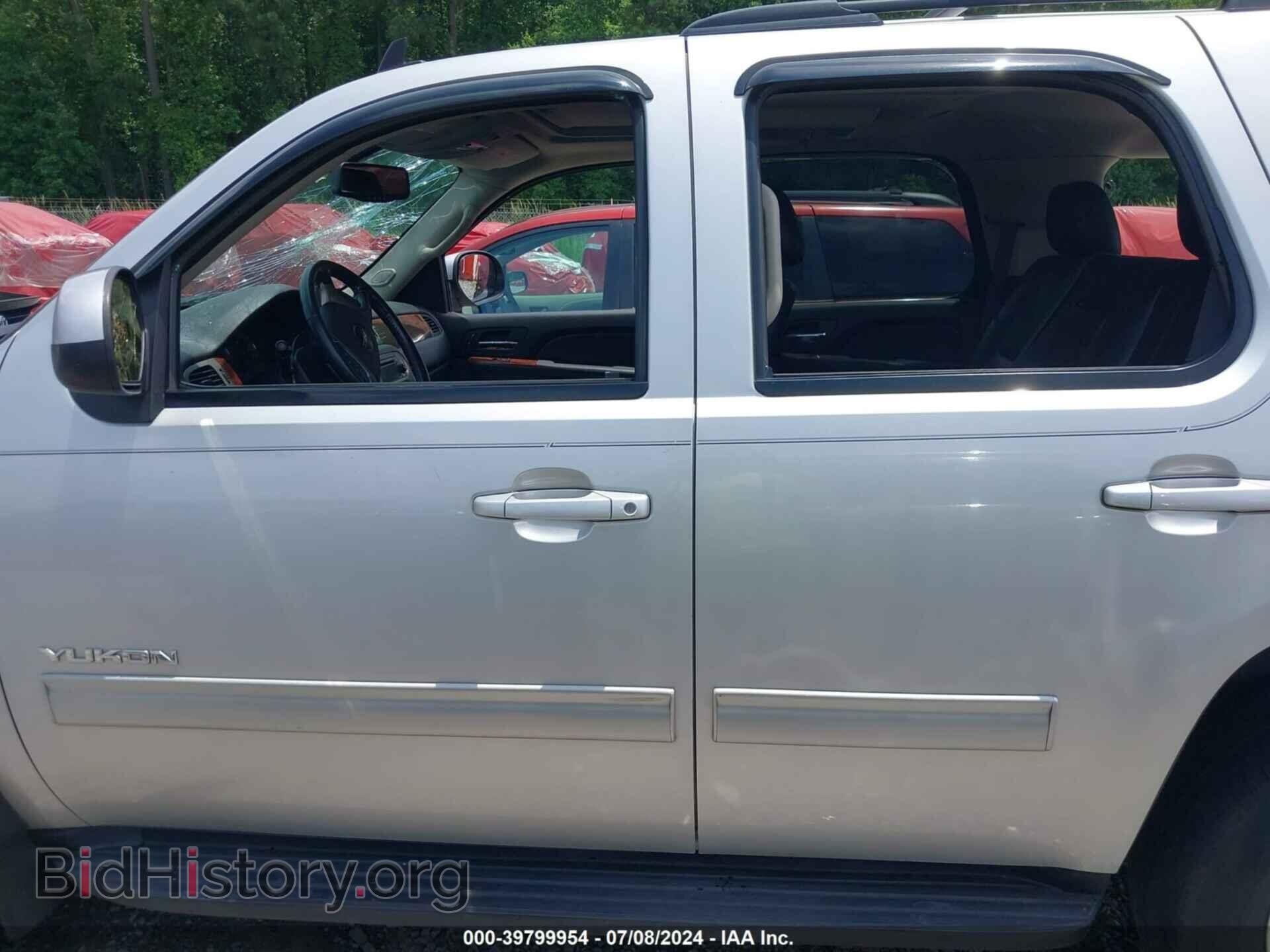2011 GMC YUKON - VIN: 1GKS2CE0XBR370632 - Фото 14