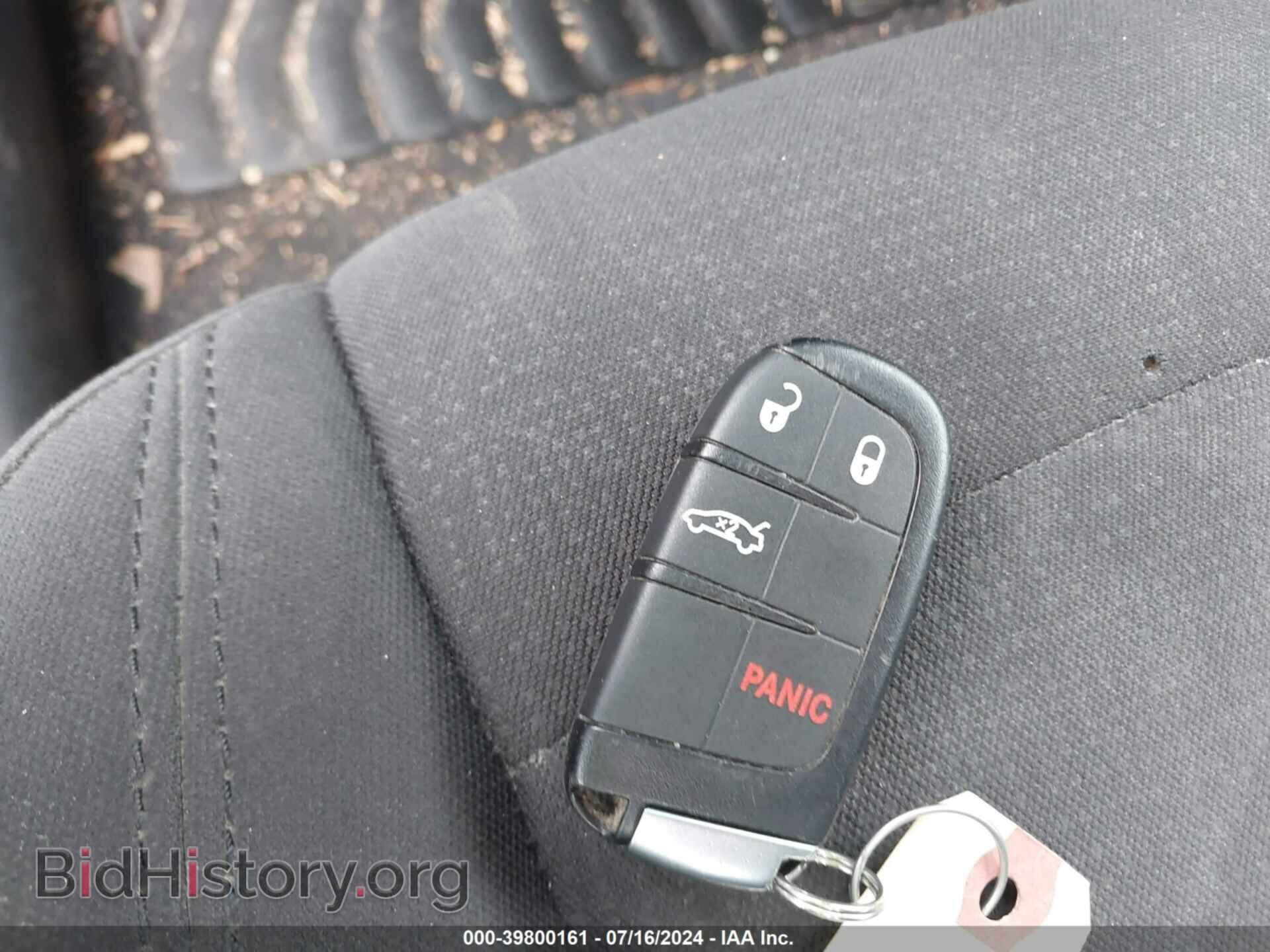 2015 CHRYSLER 200 - VIN: 1C3CCCFB5FN610880 - Фото 11