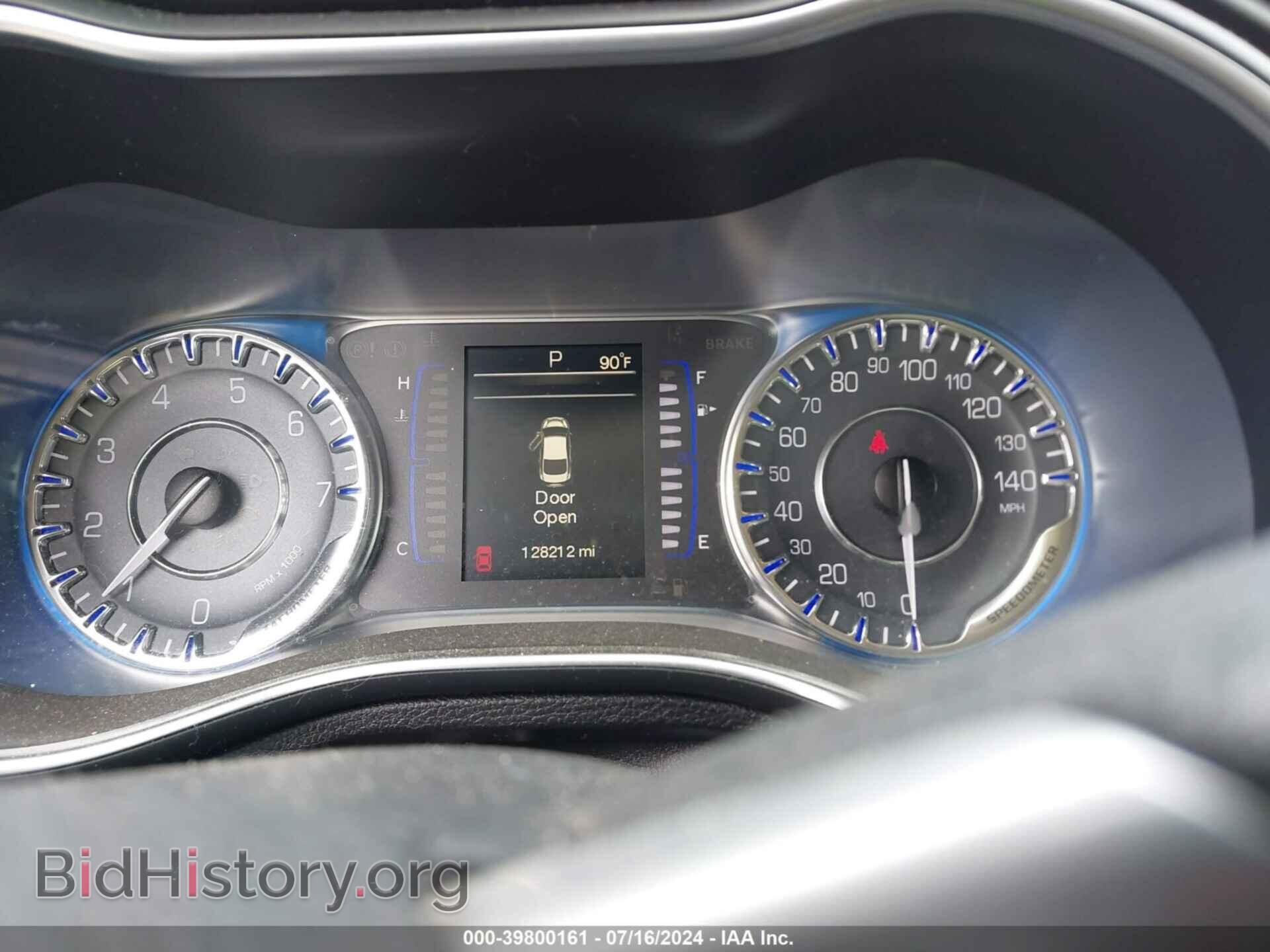 2015 CHRYSLER 200 - VIN: 1C3CCCFB5FN610880 - Фото 7