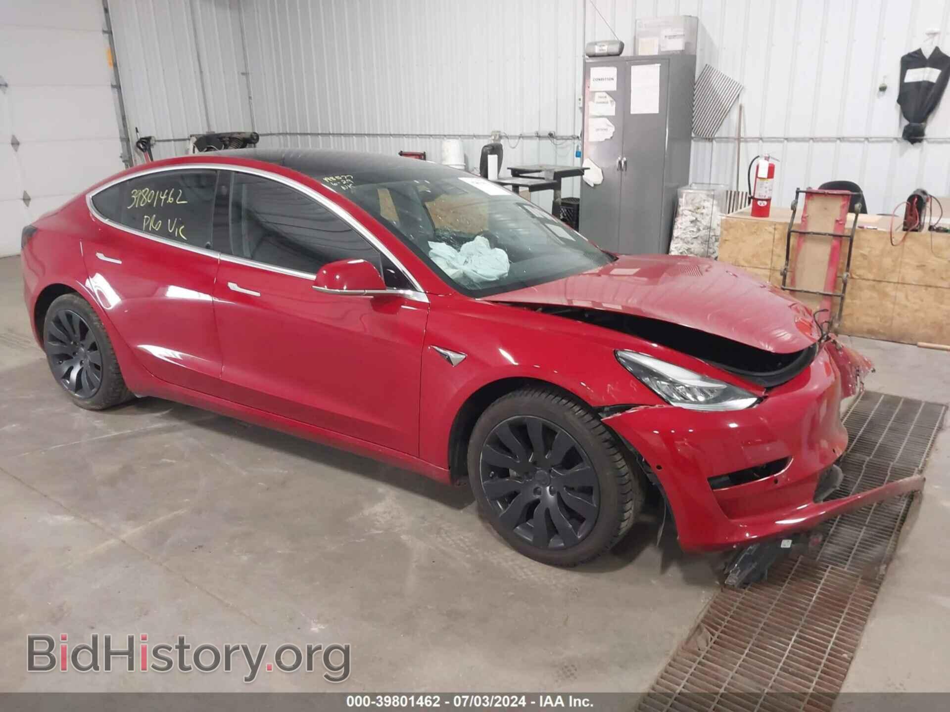 Фотография 5YJ3E1EB4JF087953 - TESLA MODEL 3 2018