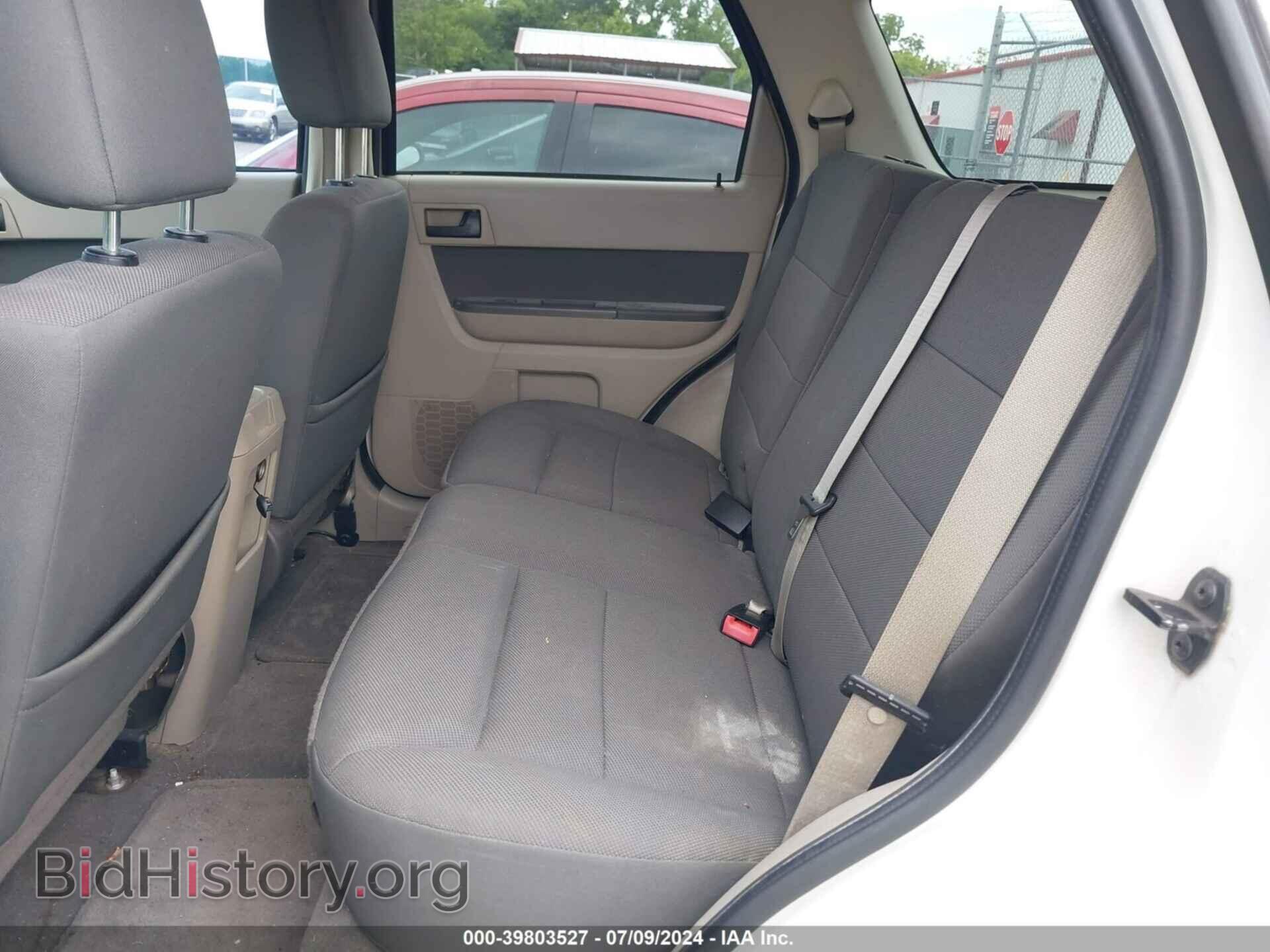 2010 FORD ESCAPE - VIN: 1FMCU0DG9AKB06733 - Фото 8