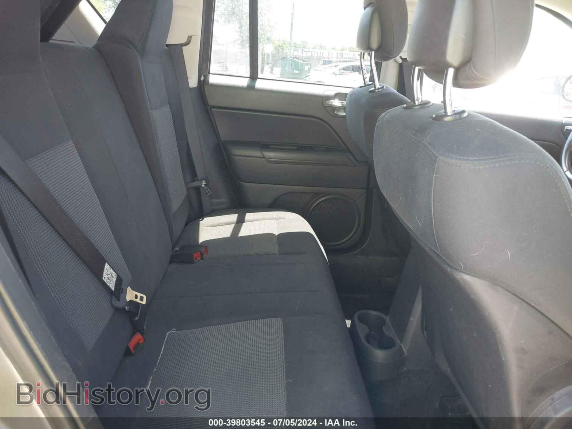 2012 JEEP COMPASS - VIN: 1C4NJDEB9CD689165 - Photo 8