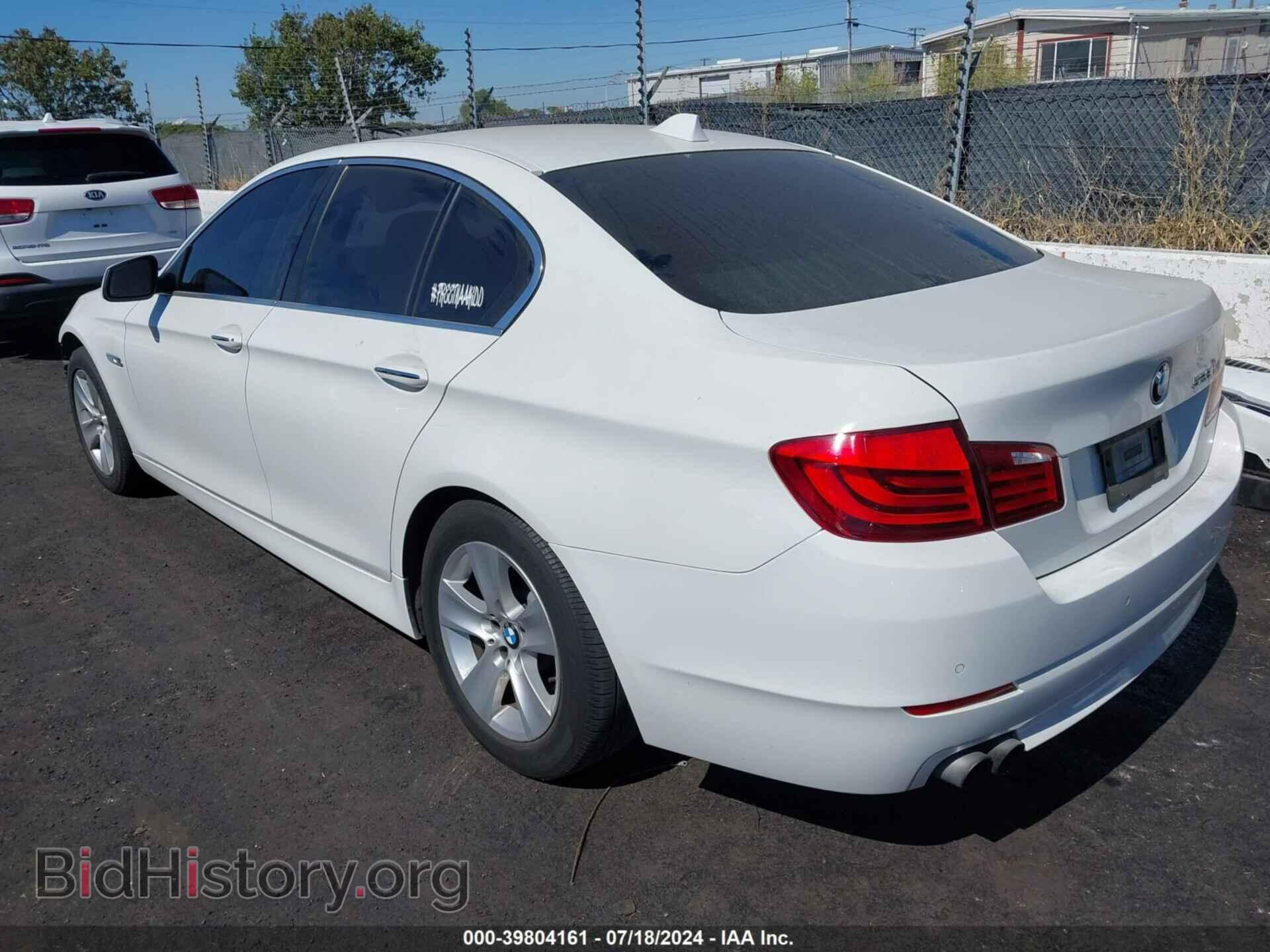 2012 BMW 528I - VIN: WBAXG5C58CDW66337 - Фото 3