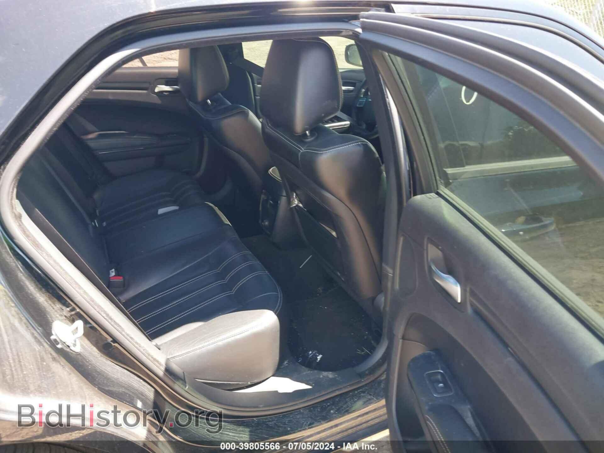 2014 CHRYSLER 300 - VIN: 2C3CCABG4EH373134 - Photo 8