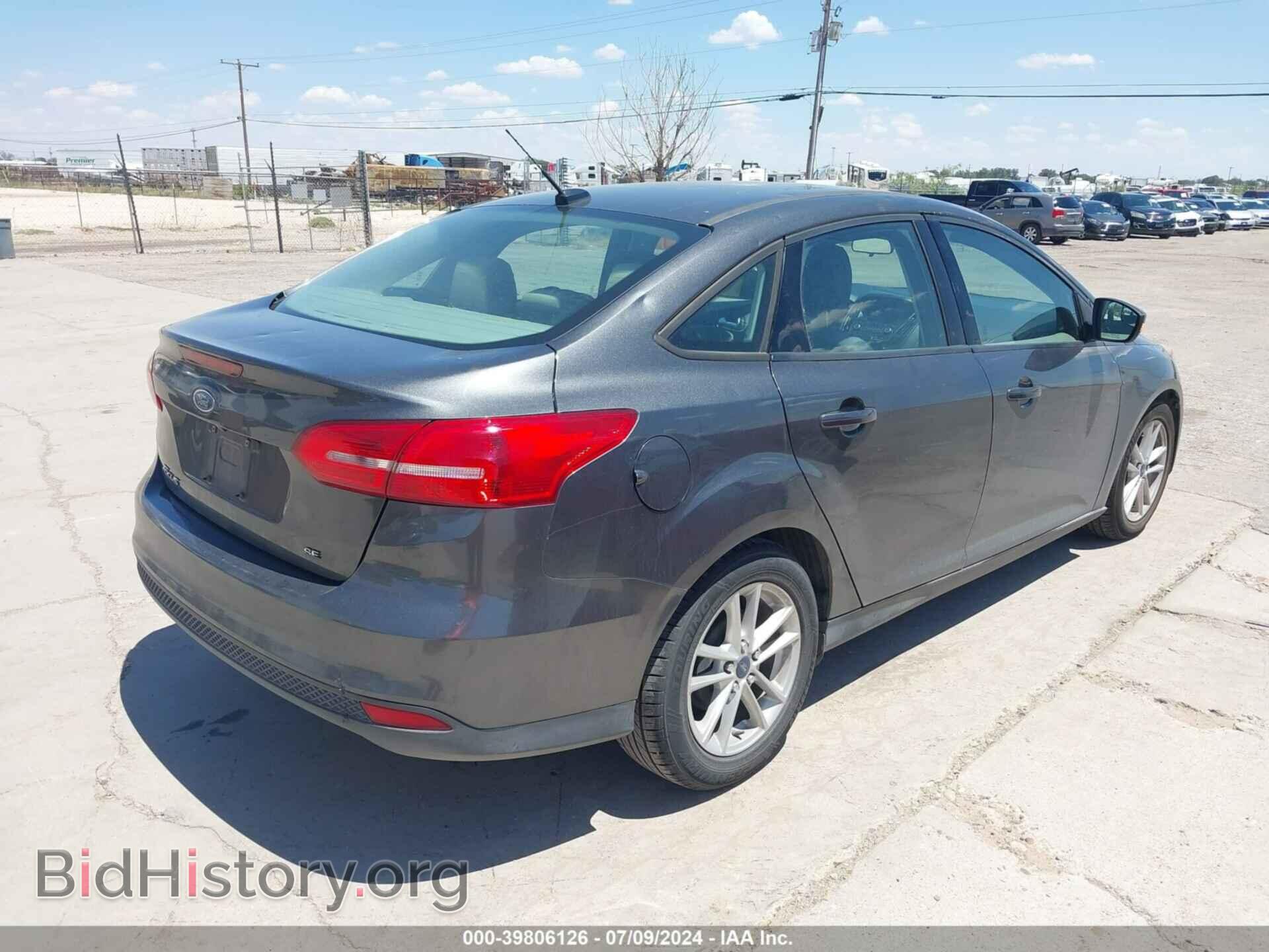 2017 FORD FOCUS - VIN: 1FADP3F24HL251921 - Photo 4