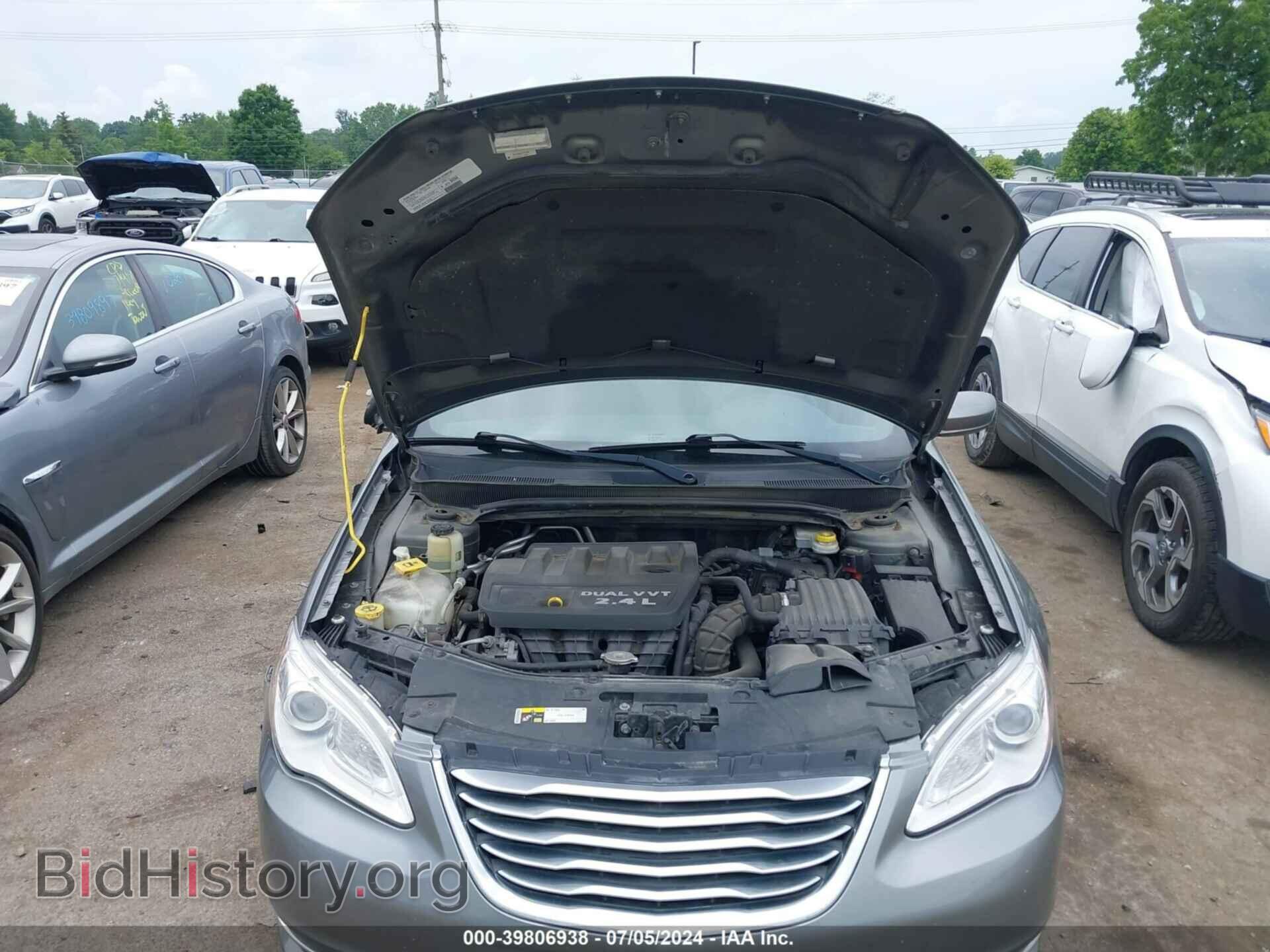 2013 CHRYSLER 200 - VIN: 1C3CCBBB2DN763200 - Фото 10