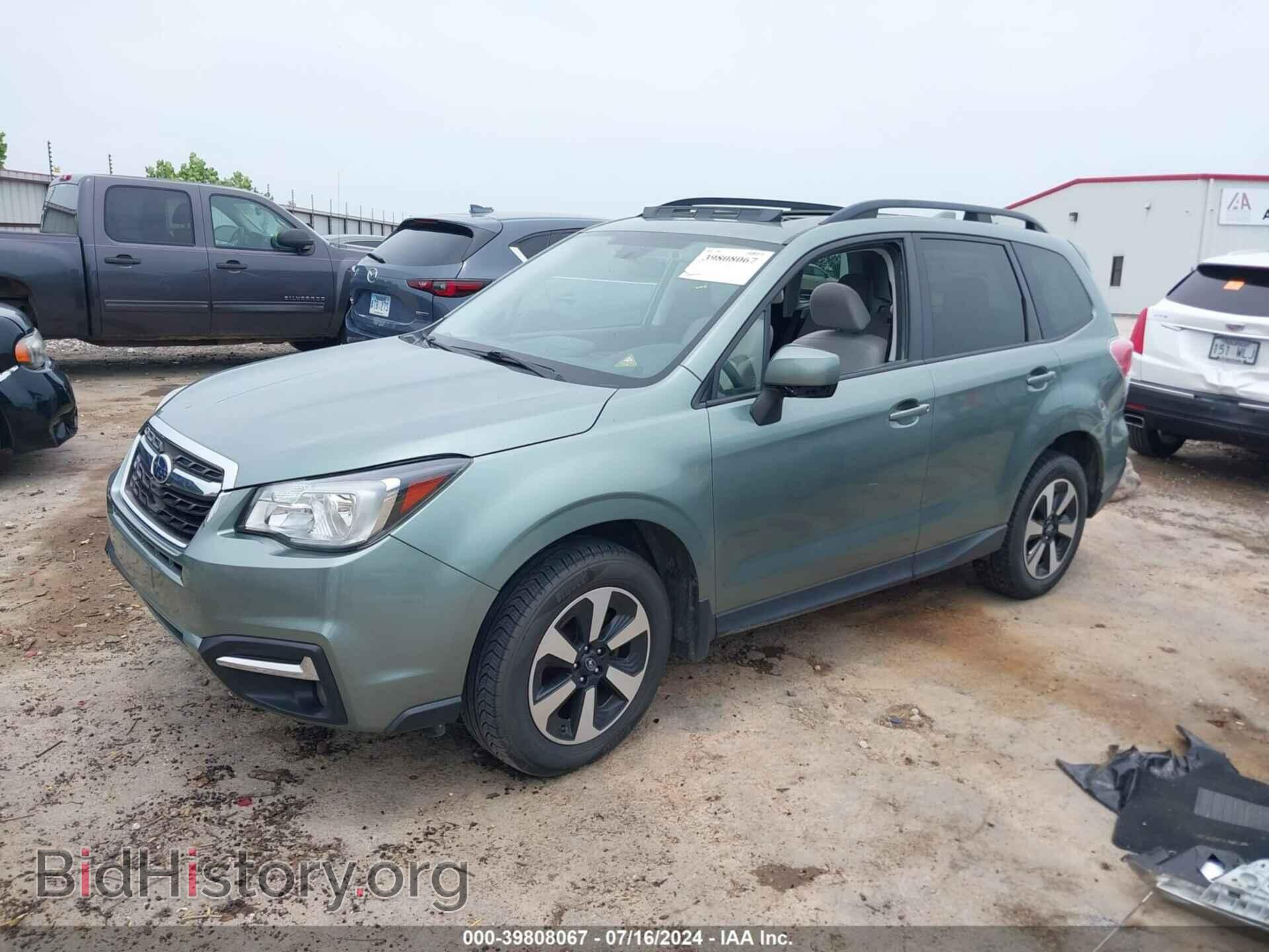 2017 SUBARU FORESTER - VIN: JF2SJAGC2HH420689 - Фото 2