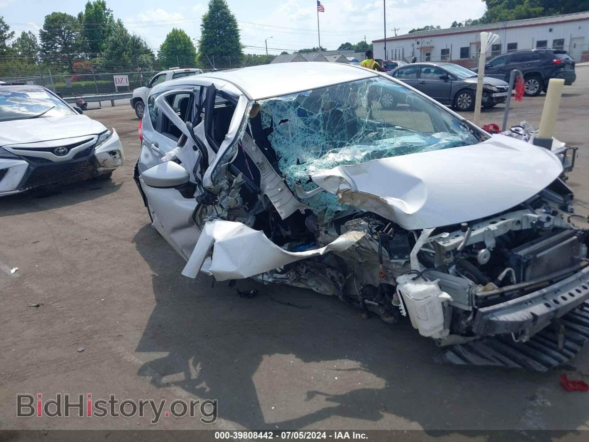 Photo 3N1CE2CP9KL356961 - NISSAN VERSA NOTE 2019