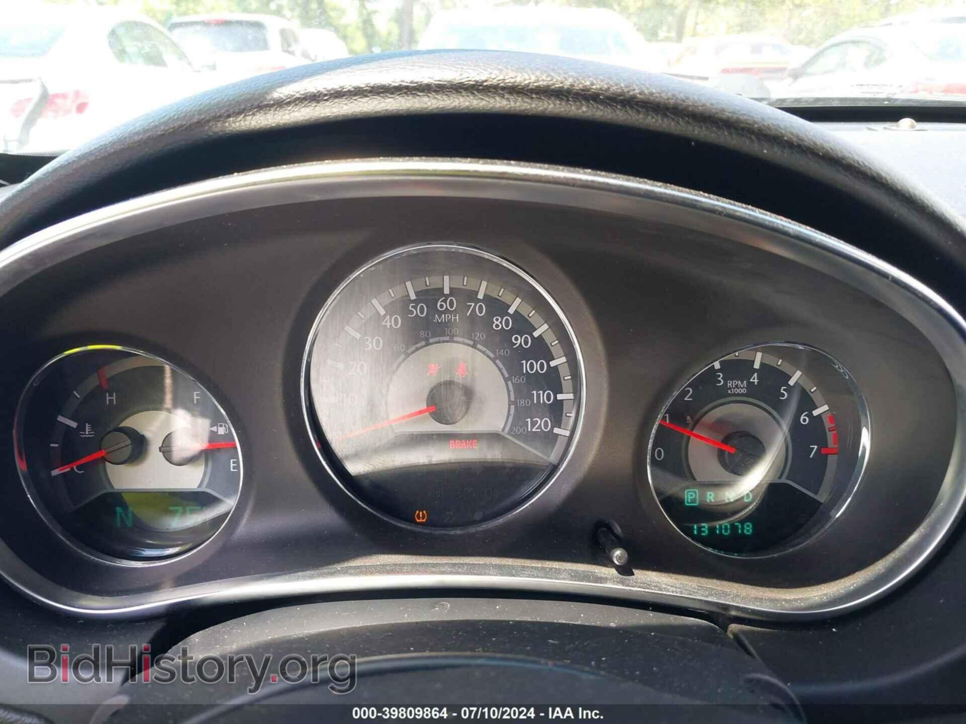 2011 CHRYSLER 200 - VIN: 1C3BC1FB9BN527706 - Фото 7