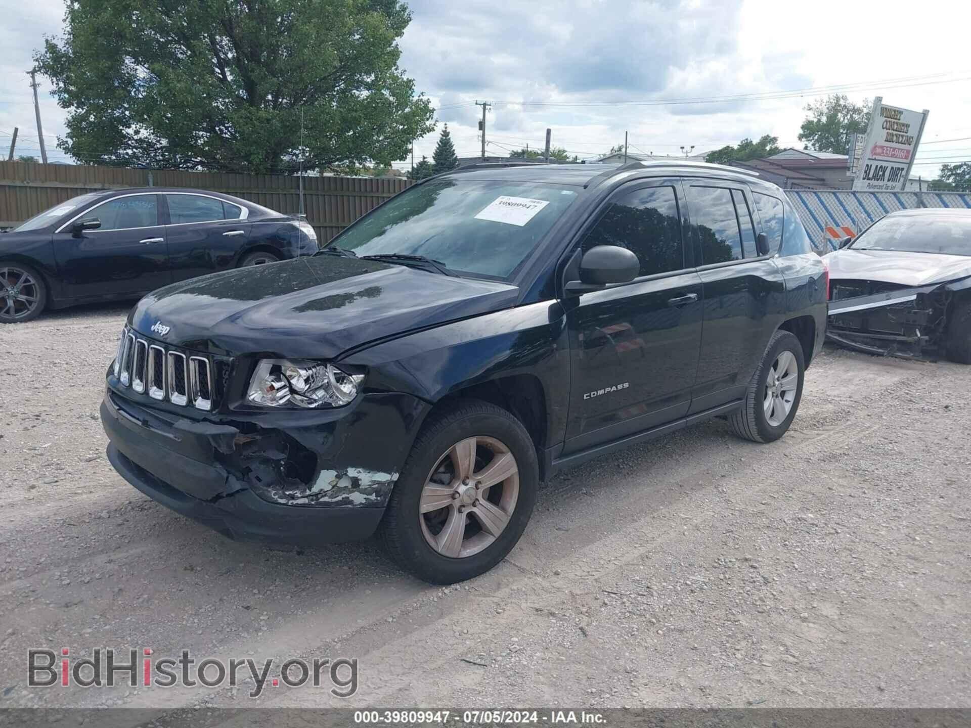 2012 JEEP COMPASS - VIN: 1C4NJDBB6CD576181 - Photo 2