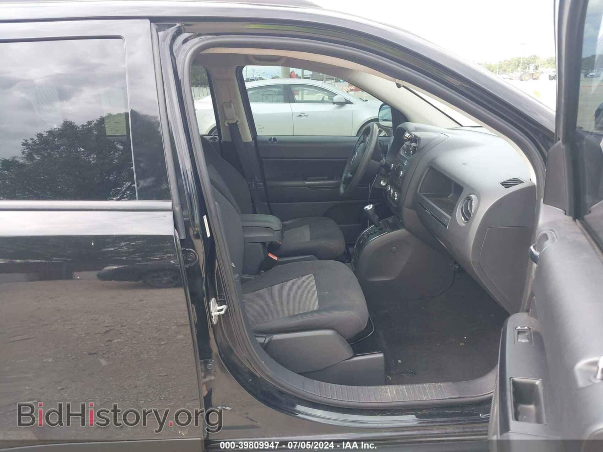 2012 JEEP COMPASS - VIN: 1C4NJDBB6CD576181 - Photo 5
