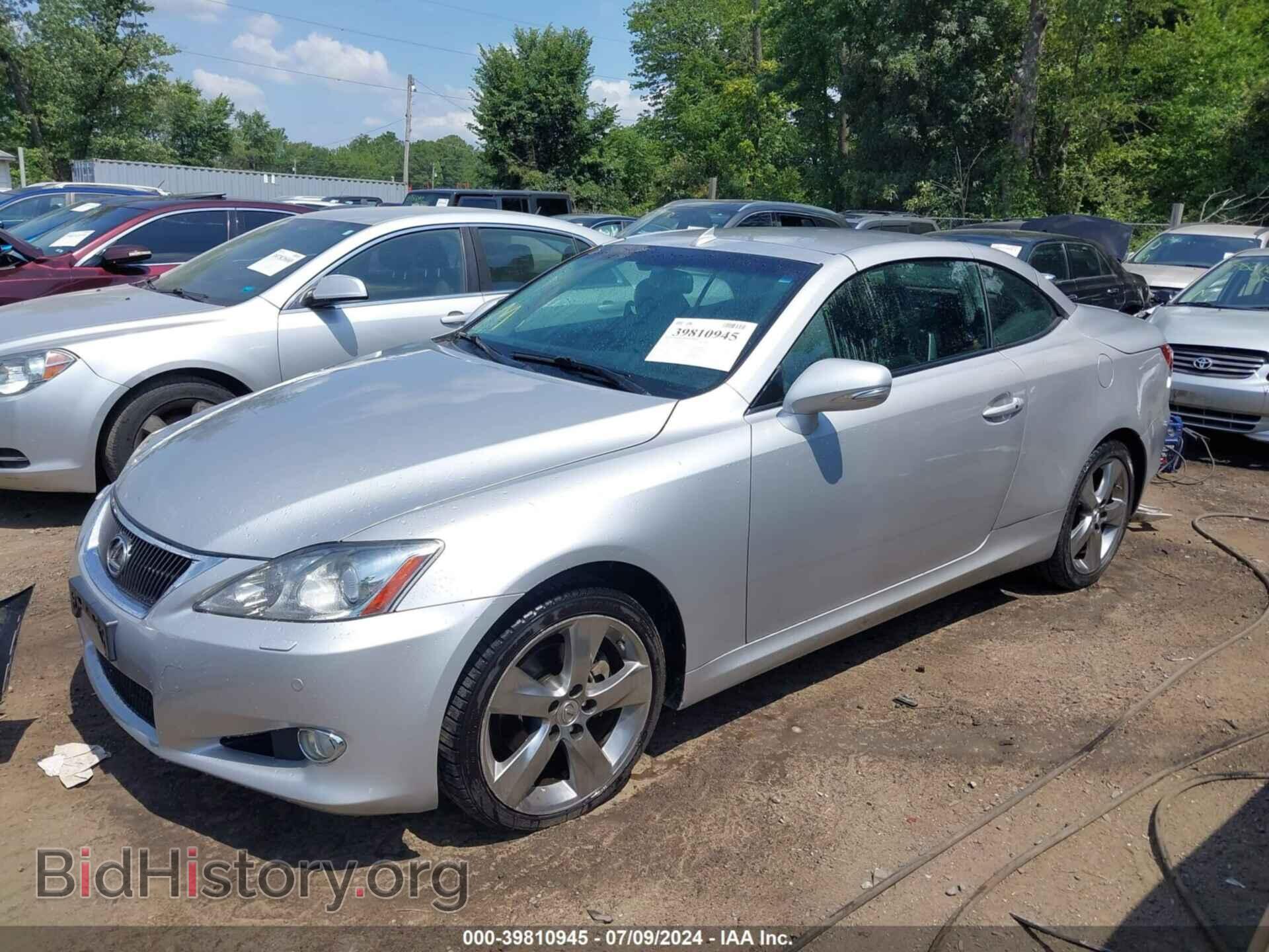 2010 LEXUS IS 250C - VIN: JTHFF2C25A2508017 - Photo 2