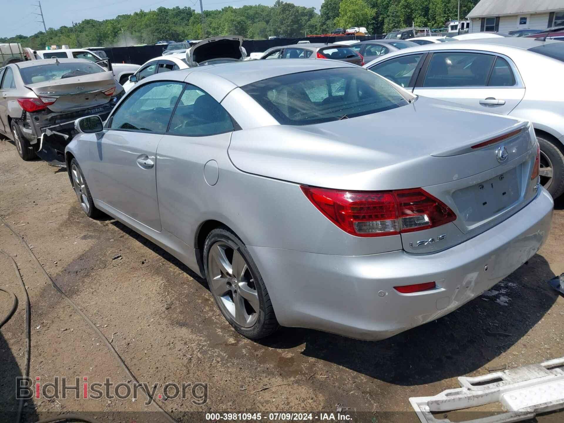 2010 LEXUS IS 250C - VIN: JTHFF2C25A2508017 - Photo 3