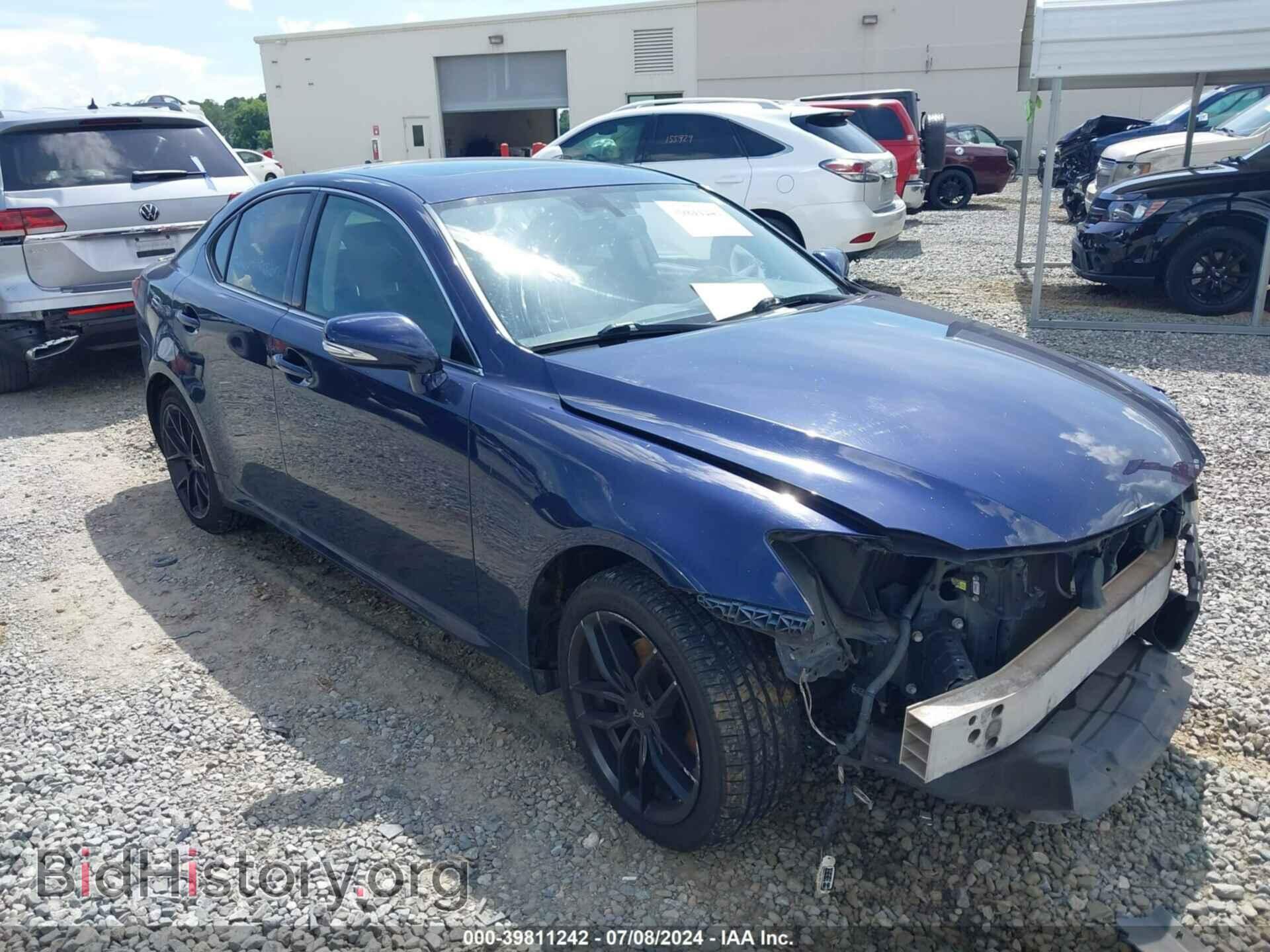 Photo JTHCF5C21B5046334 - LEXUS IS 250 2011