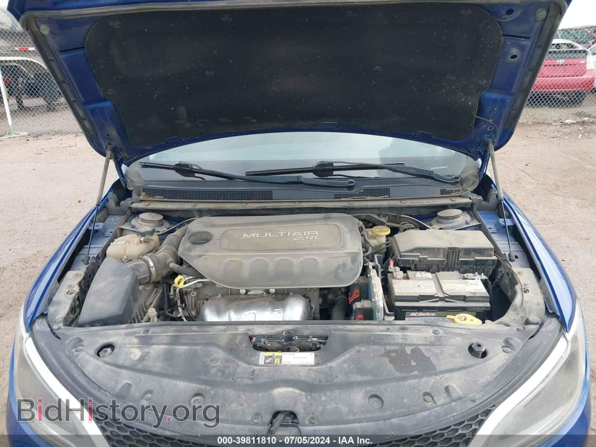 2015 CHRYSLER 200 - VIN: 1C3CCCAB5FN693864 - Фото 10