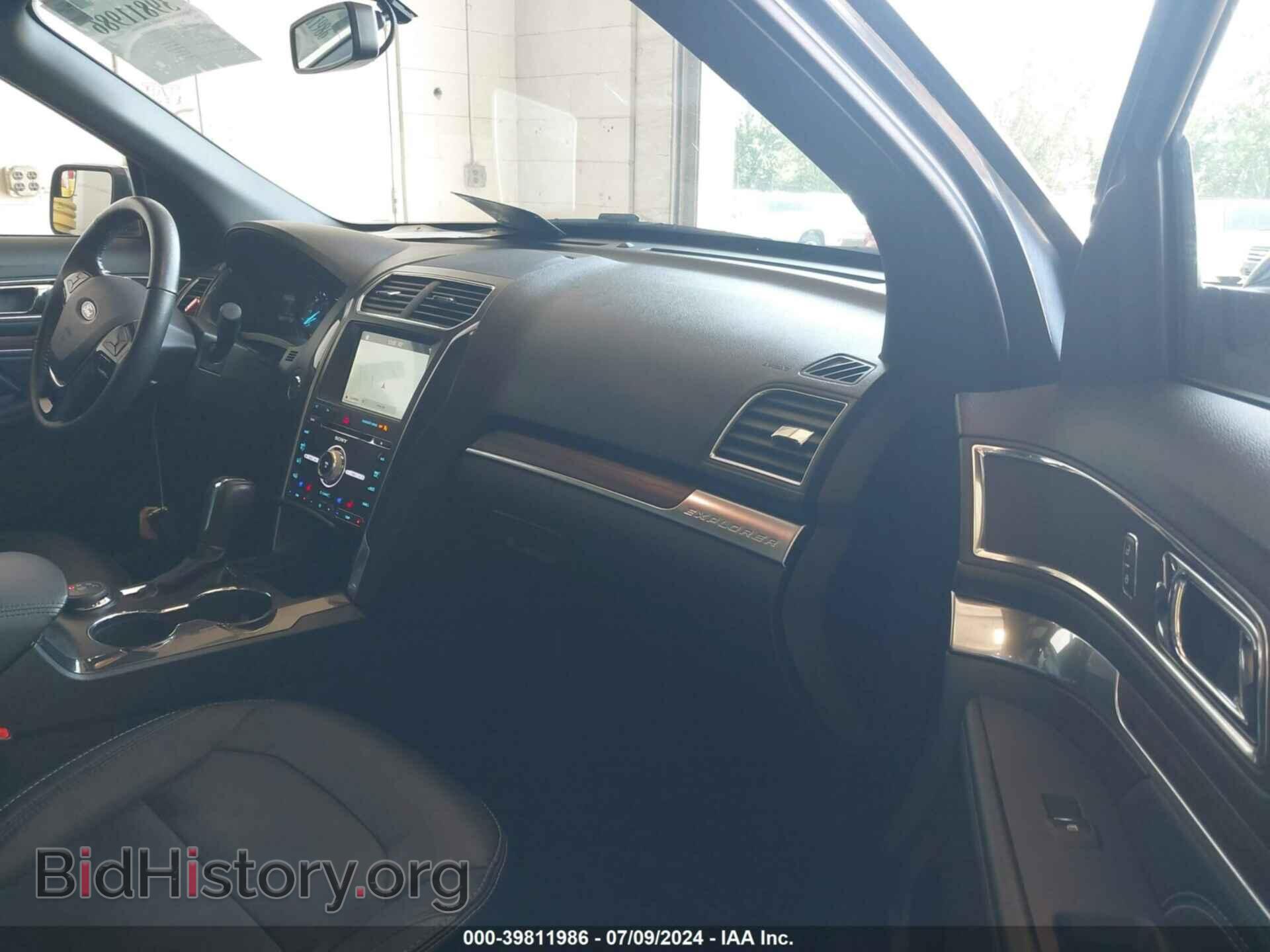 2018 FORD EXPLORER - VIN: 1FM5K8F8XJGB10778 - Фото 5