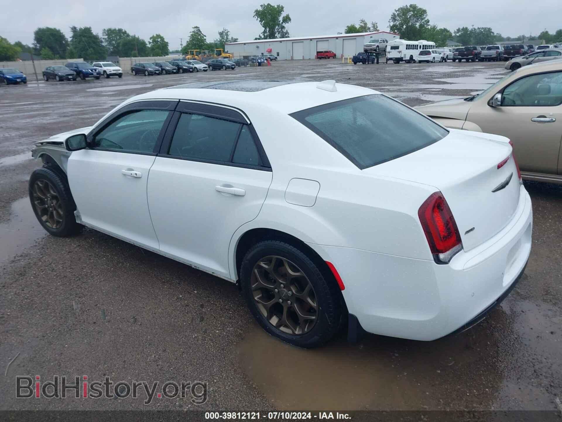 2016 CHRYSLER 300 - VIN: 2C3CCAGG2GH296324 - Фото 3
