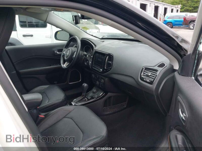 2021 Jeep COMPASS (VIN 3C4NJDCB5MT541920) — photo 5 of 16