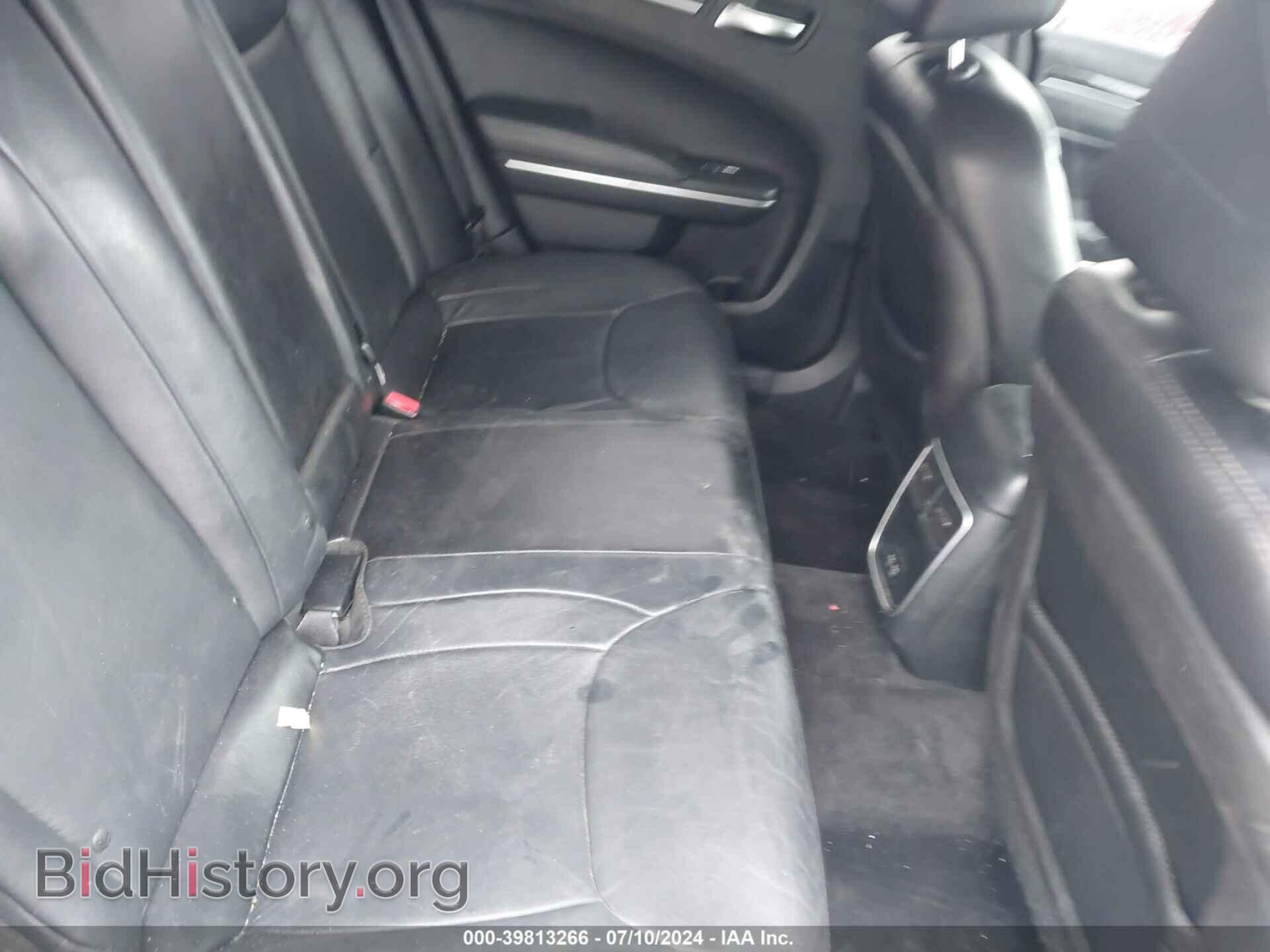 2015 CHRYSLER 300 - VIN: 2C3CCAAG2FH807005 - Фото 8