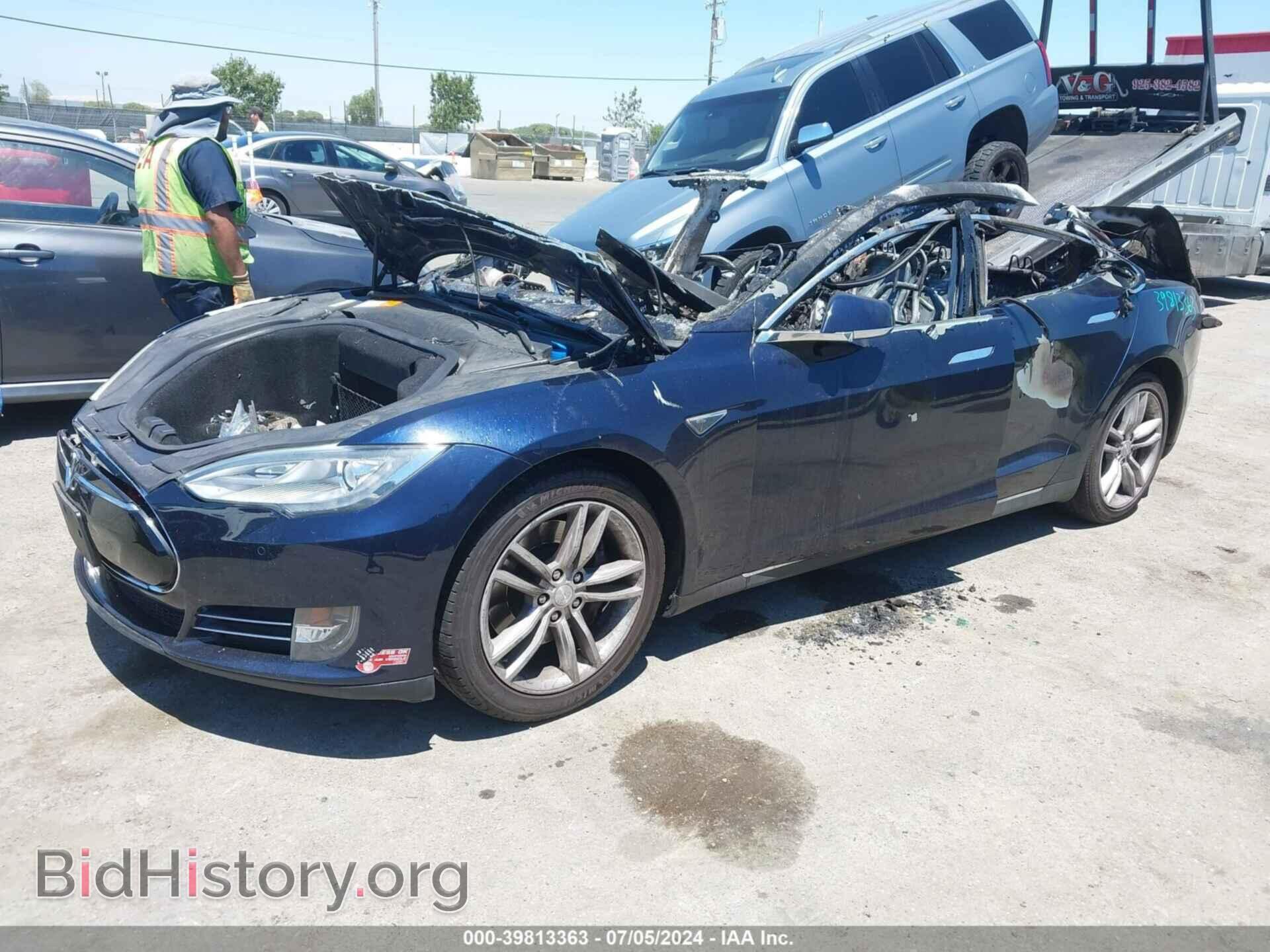 2013 TESLA MODEL S - VIN: 5YJSA1DN7DFP27211 - Photo 2