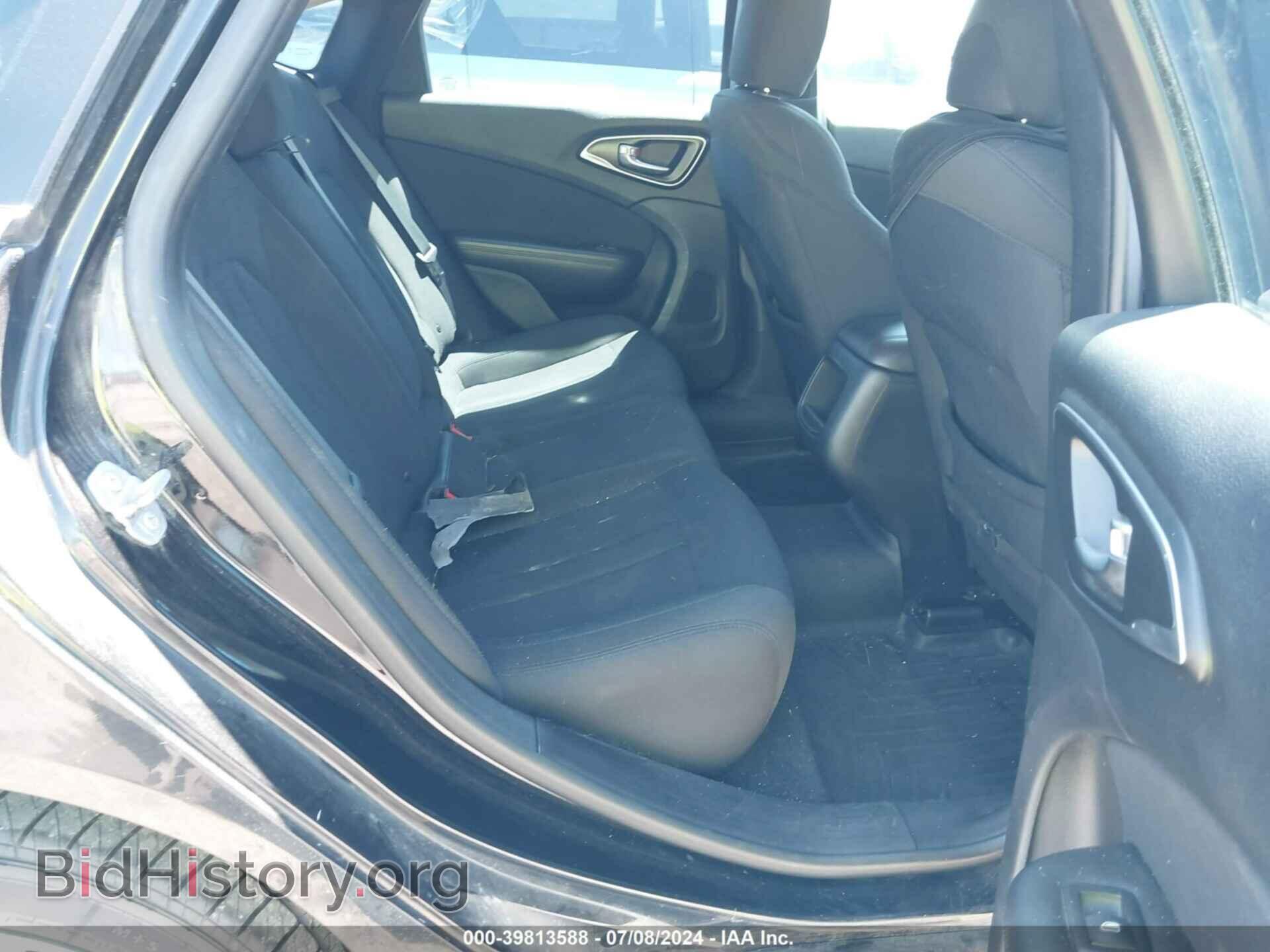 2015 CHRYSLER 200 - VIN: 1C3CCCAB8FN725142 - Фото 8
