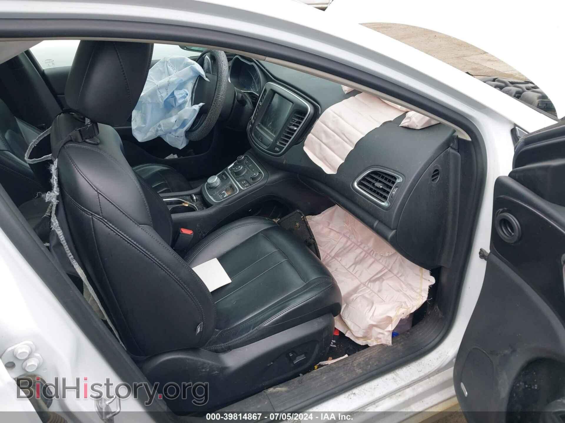 2016 CHRYSLER 200 - VIN: 1C3CCCCG9GN100775 - Фото 5