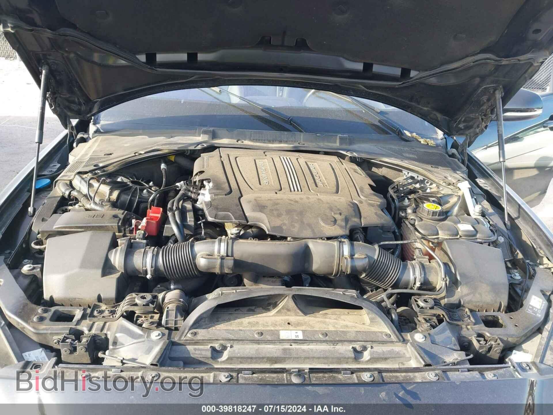 2017 JAGUAR XE - VIN: SAJAD4BV4HCP13357 - Фото 10