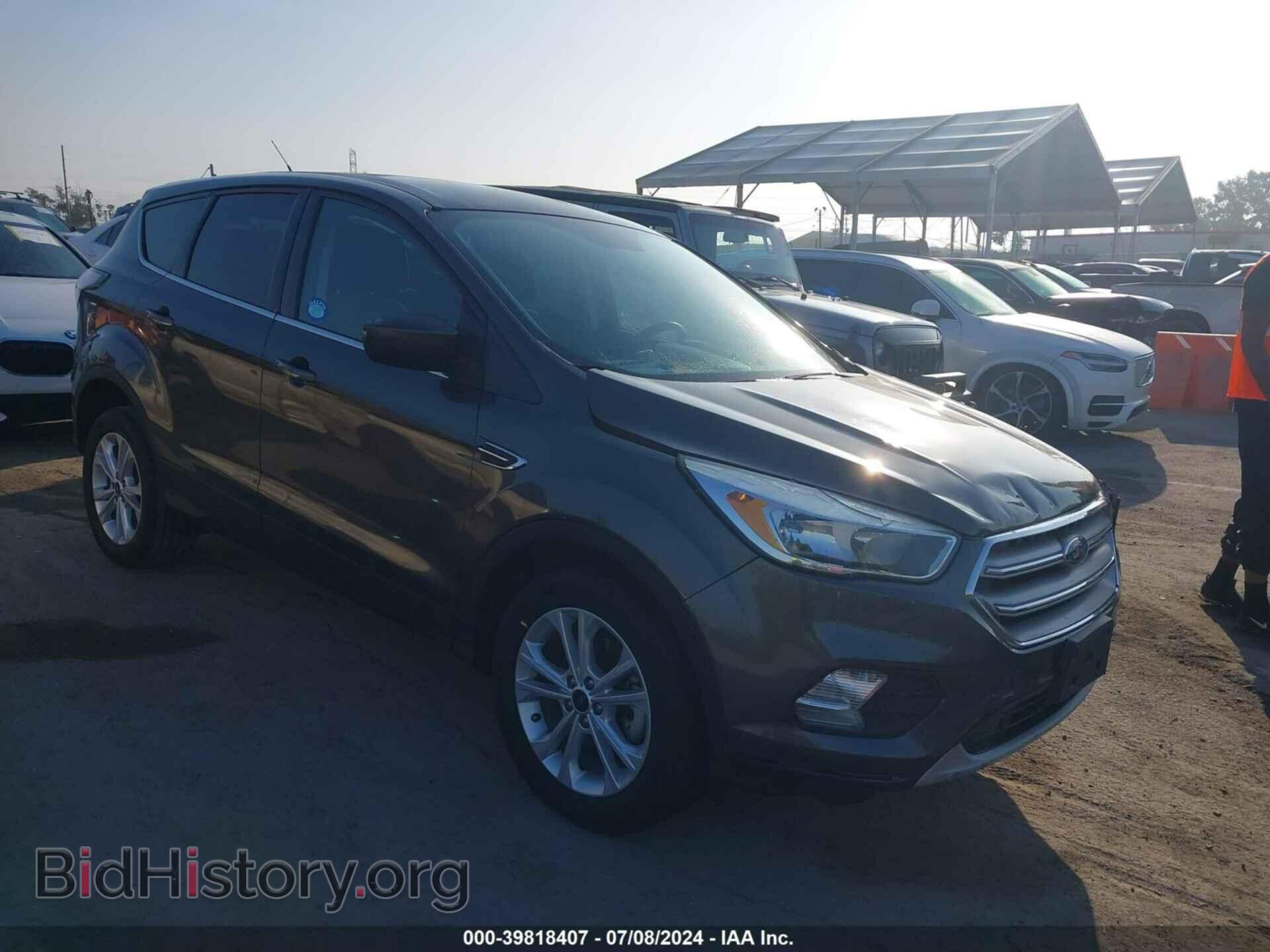 Фотография 1FMCU0GD3HUB81234 - FORD ESCAPE 2017