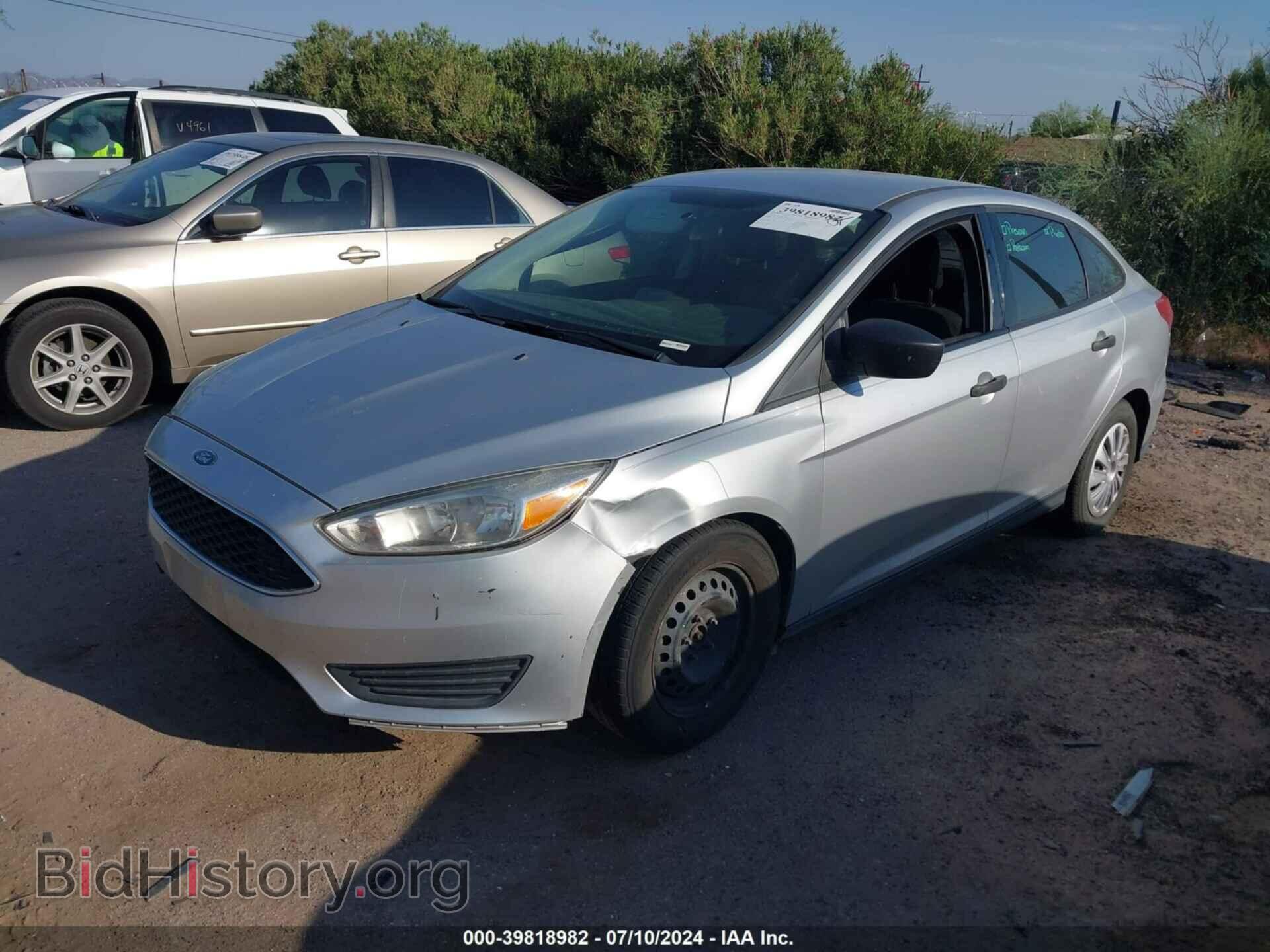 2017 FORD FOCUS - VIN: 1FADP3E25HL230674 - Фото 2